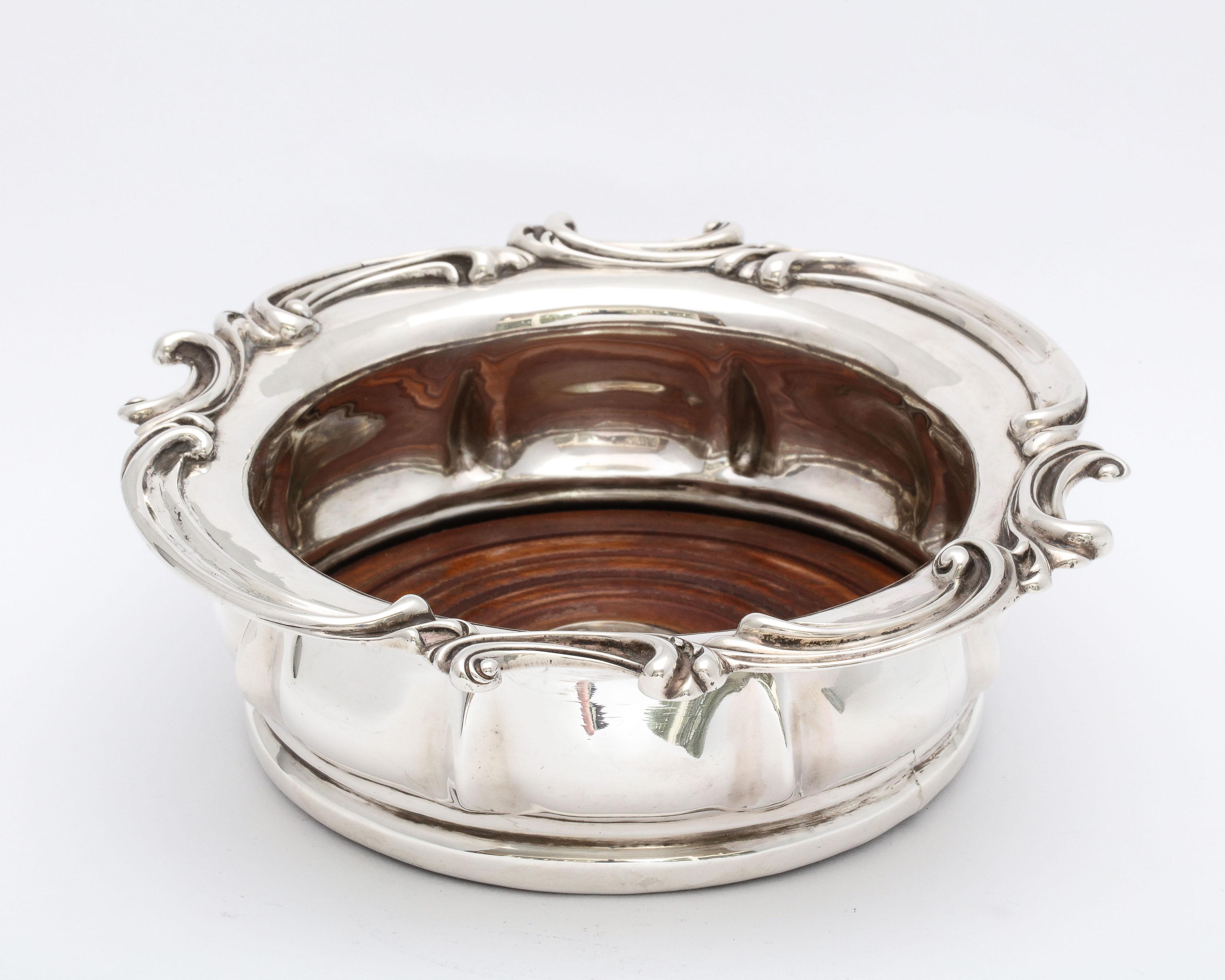 Mid-19th Century William IV Sterling Silver-Mounted Wood Wine/Champagne Bottle Coaster For Sale