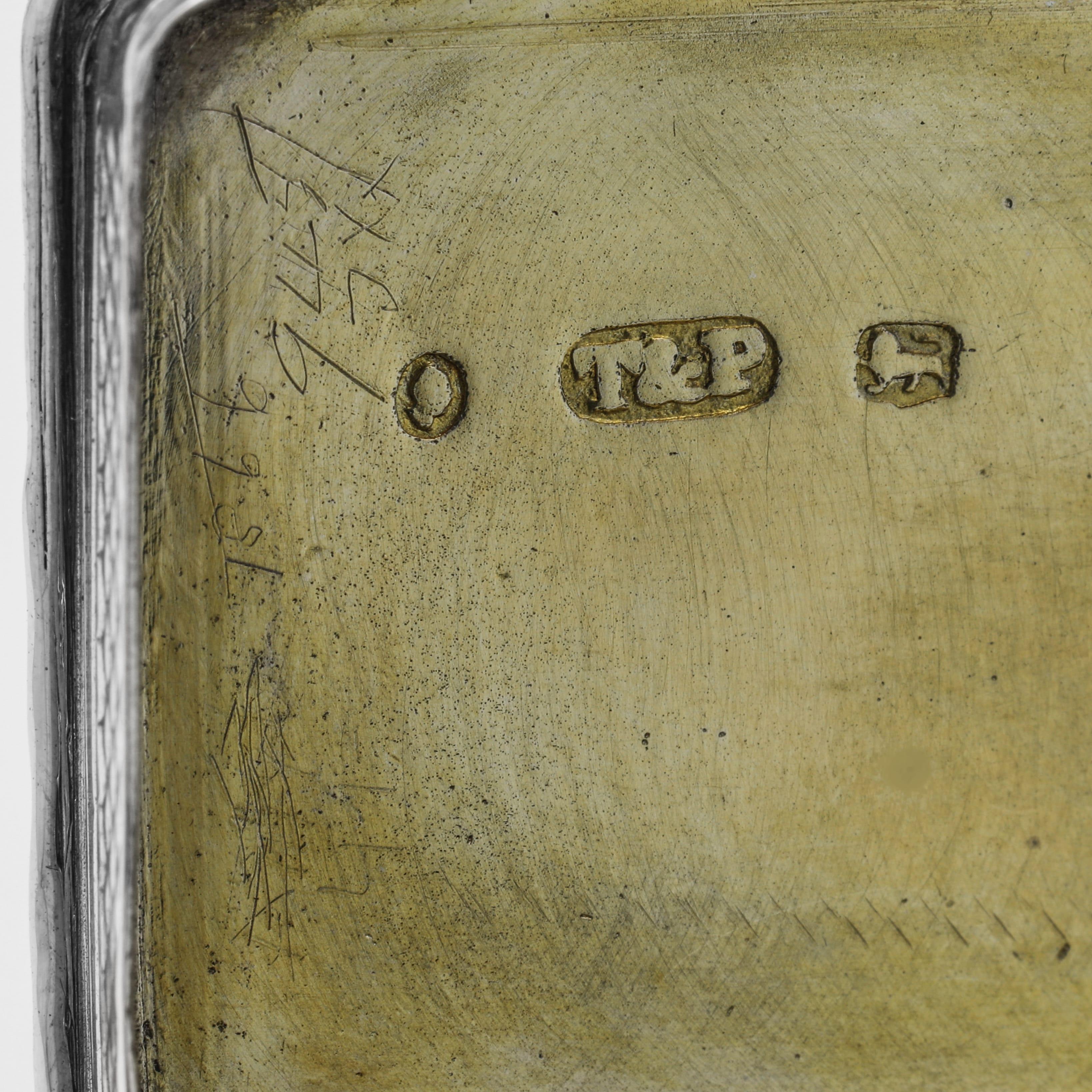 William IV Sterling Silver Newstead Abbey Vinaigrette by Taylor & Perry, 1835 For Sale 2