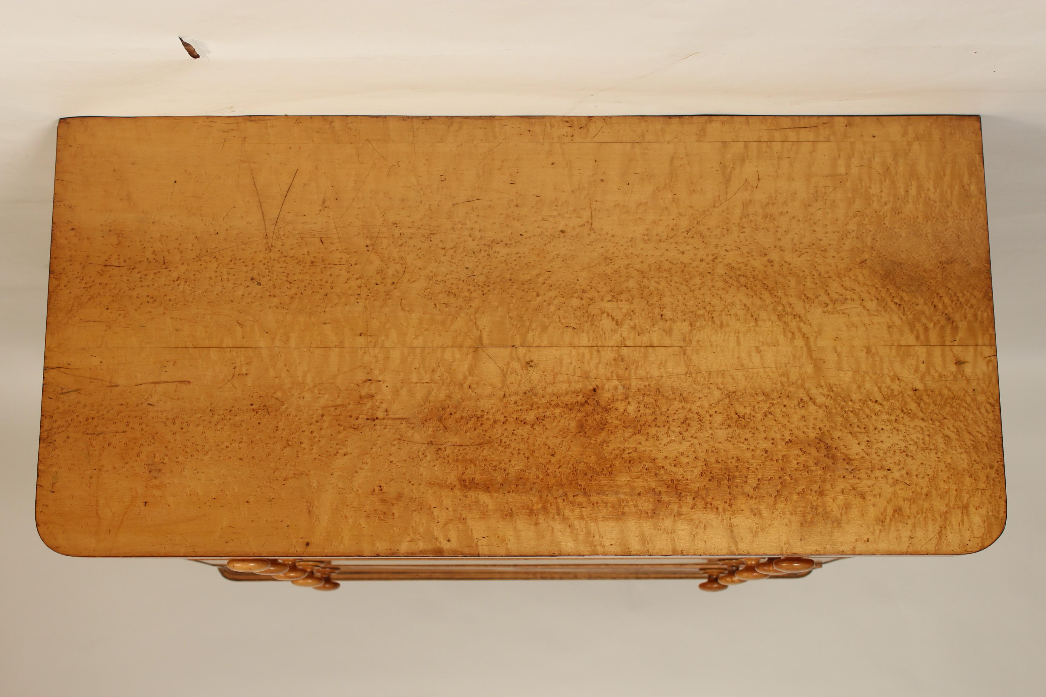 Early 20th Century William IV Style Bird's-Eye Maple Chest of Drawers