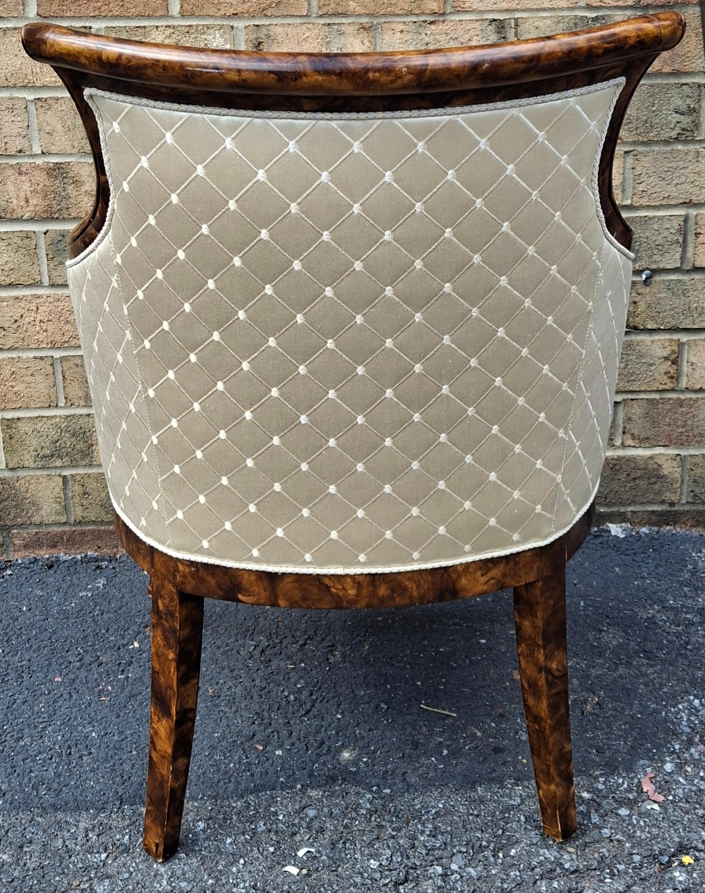 William IV Style Wurzelholz und Diamantbrokat gepolsterter Sessel (20. Jahrhundert) im Angebot