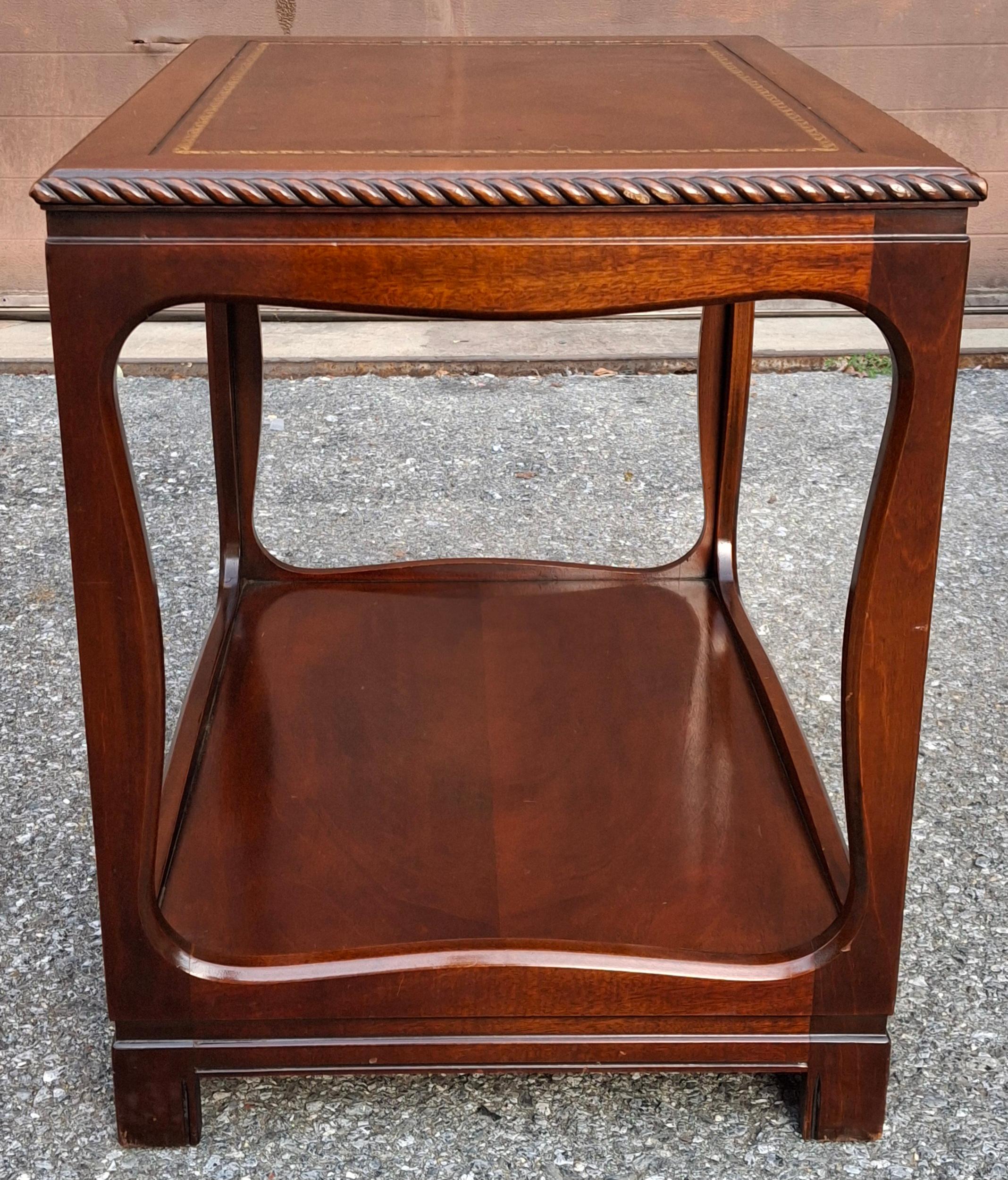 20th Century William IV Style Mahogany and Tooled Leather Inset Top Side Table For Sale