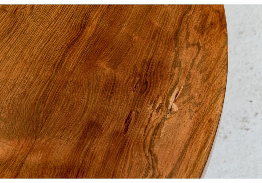 Table de salle à manger ou de centre à piédestal en noyer de style William IV en vente 3