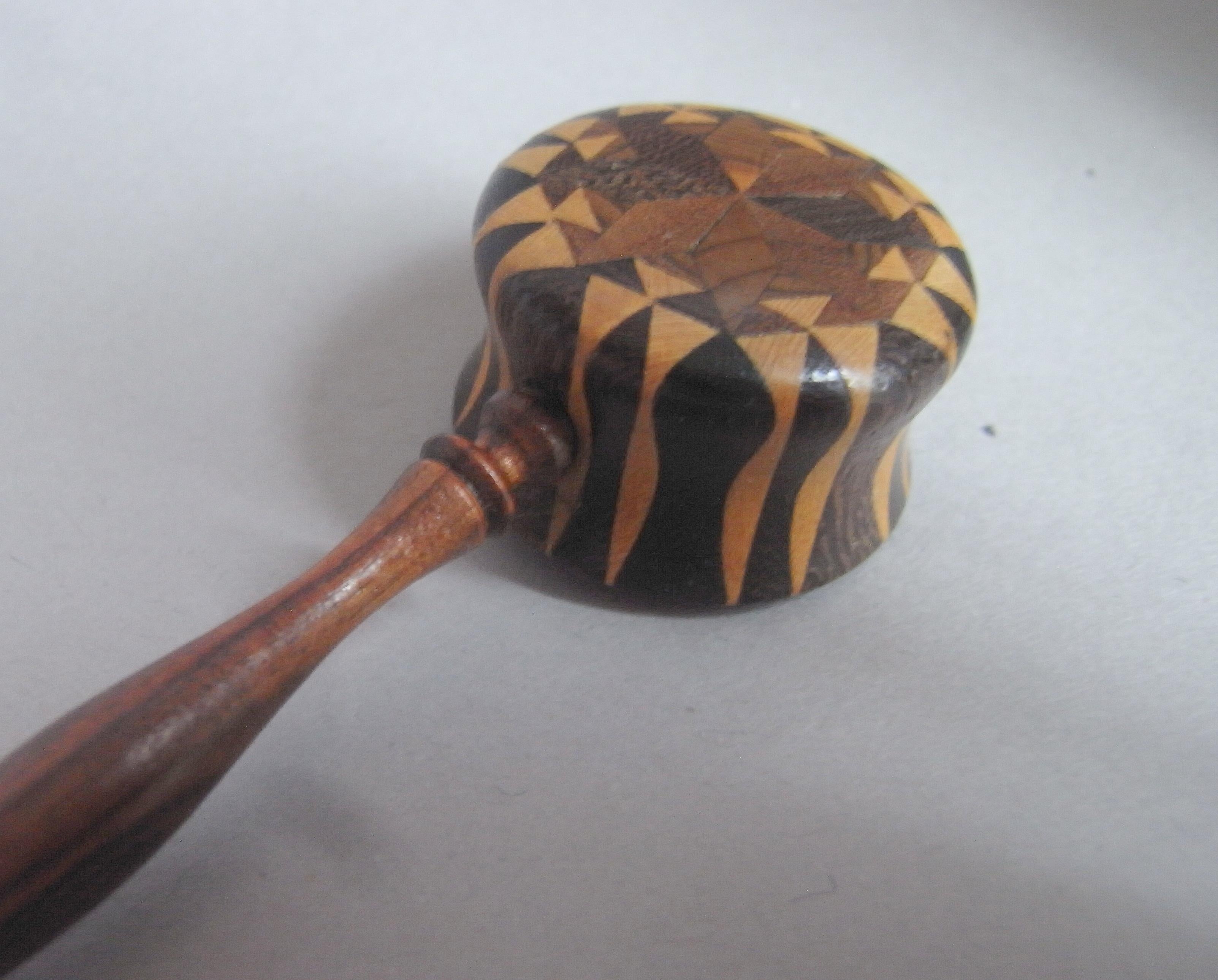 William IV Tunbridge Stickware Caddy Spoon, circa 1830 In Good Condition For Sale In London, GB