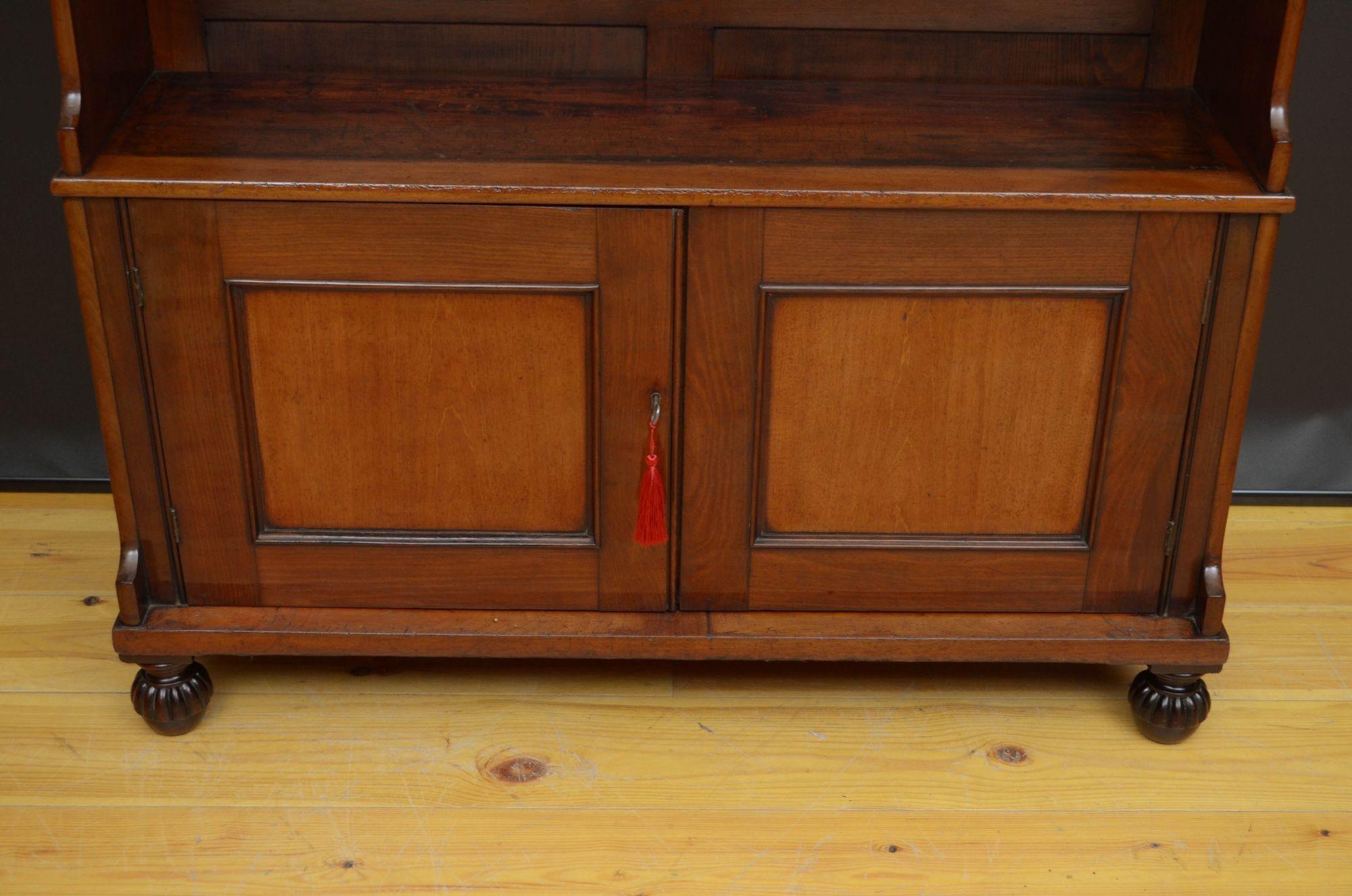 William IV Waterfall Bookcase in Mahogany c1830 For Sale 1