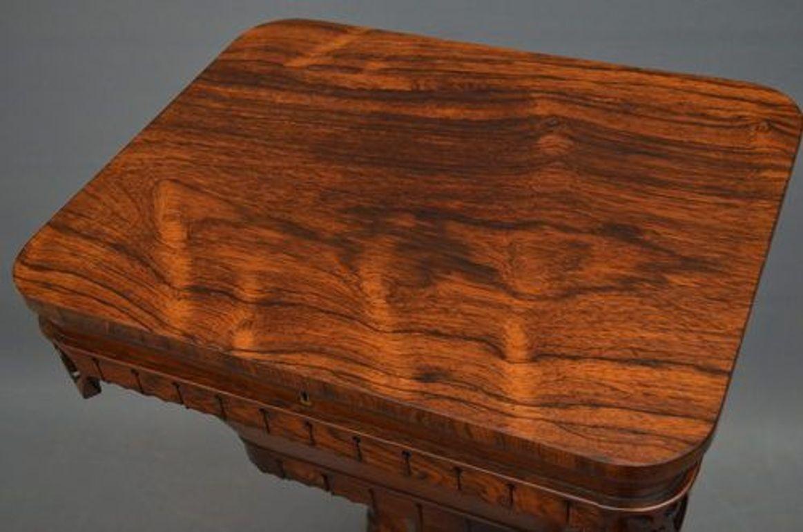 Tavolo da lavoro William IV in William Rosewood Tavolo da cucito In condizioni buone in vendita a Whaley Bridge, GB
