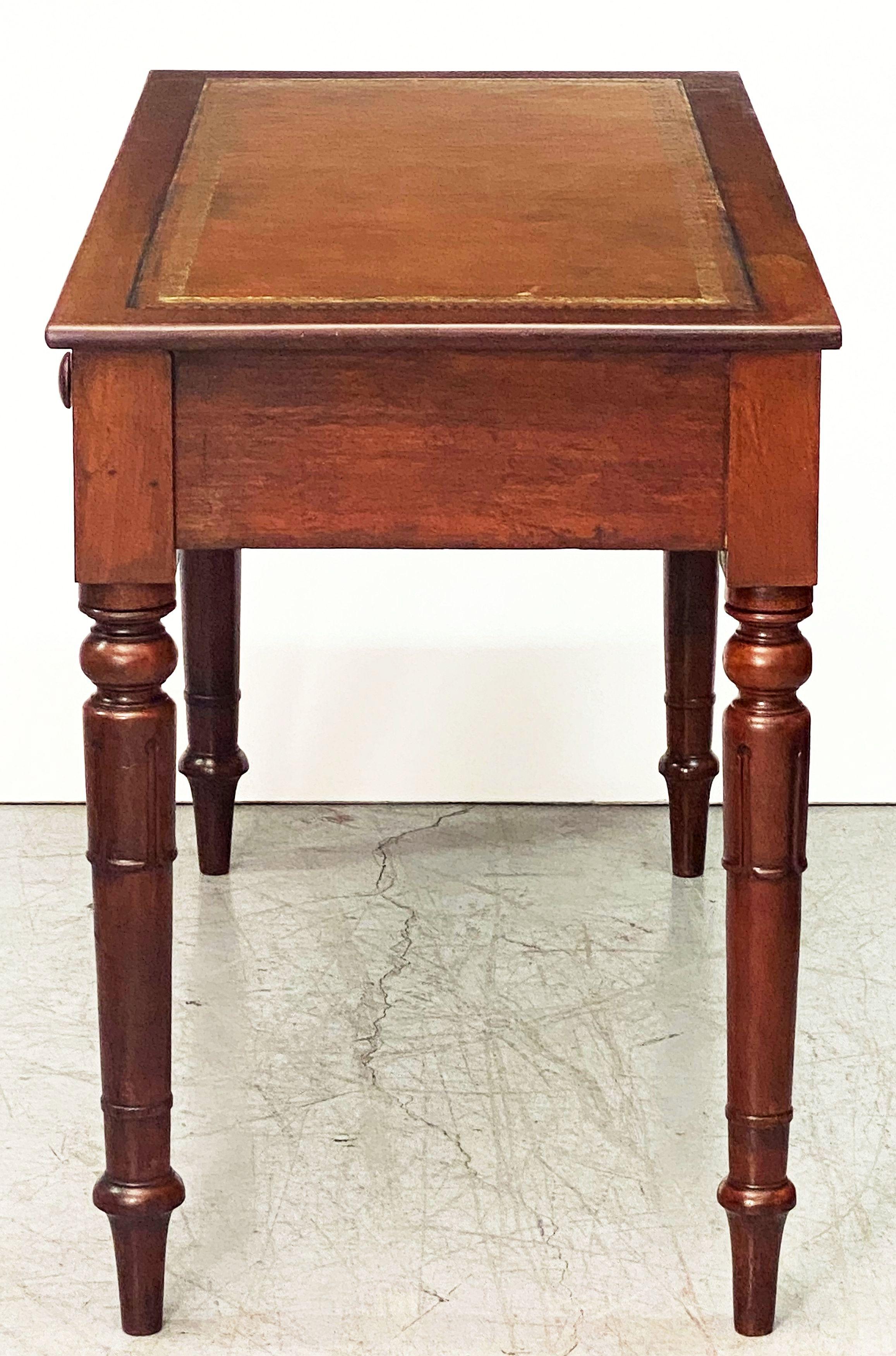 William IV Writing Desk or Table of Mahogany with Leather Top from England 6