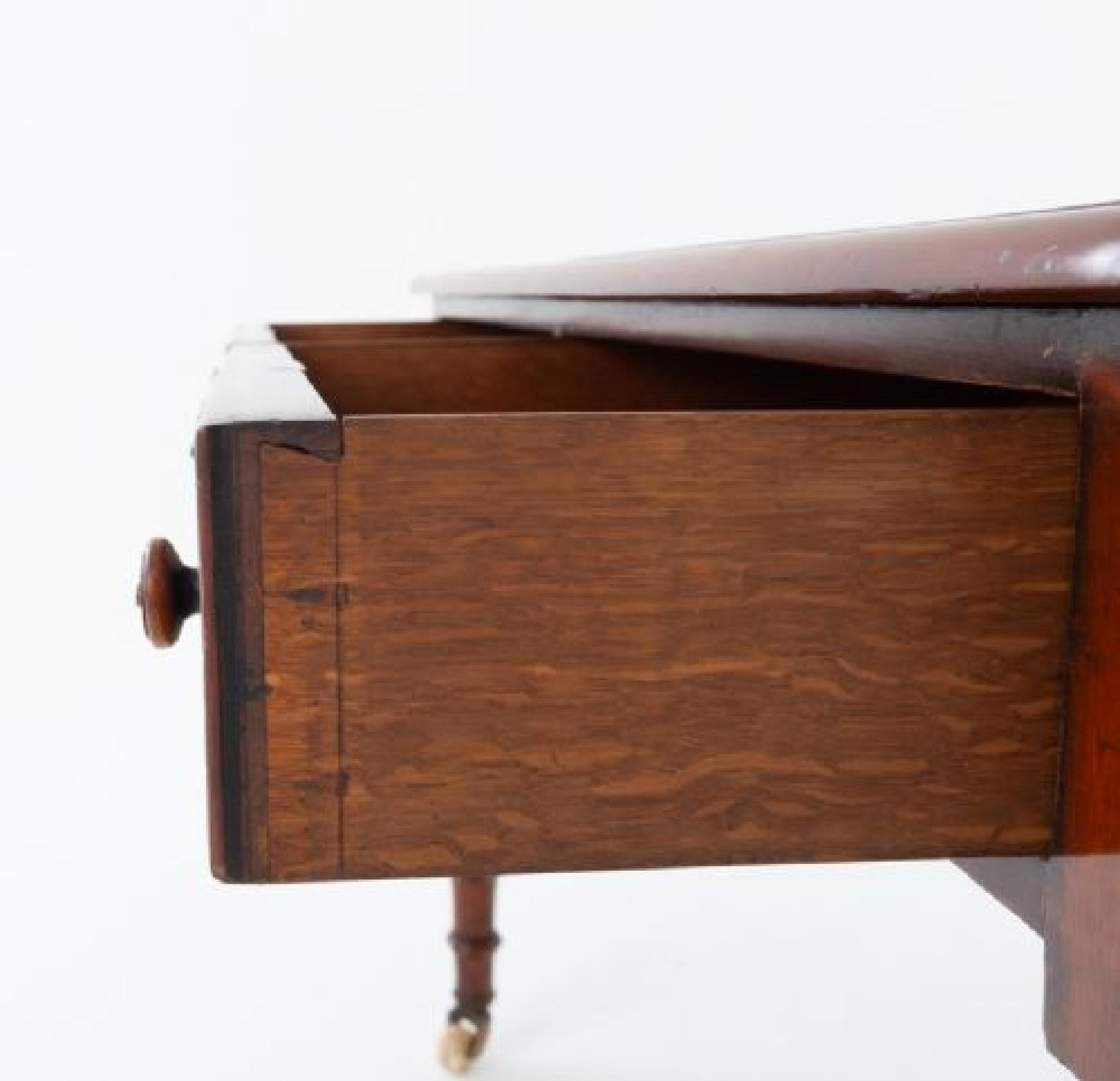 Legno Tavolo da scrittura William IV Periodo 19° Secolo Antico in vendita