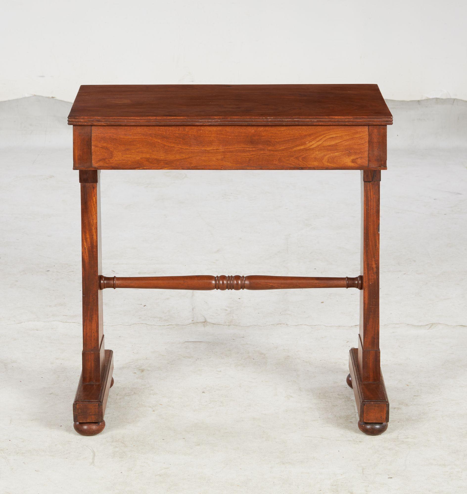 Table à écrire William IV en vente 1