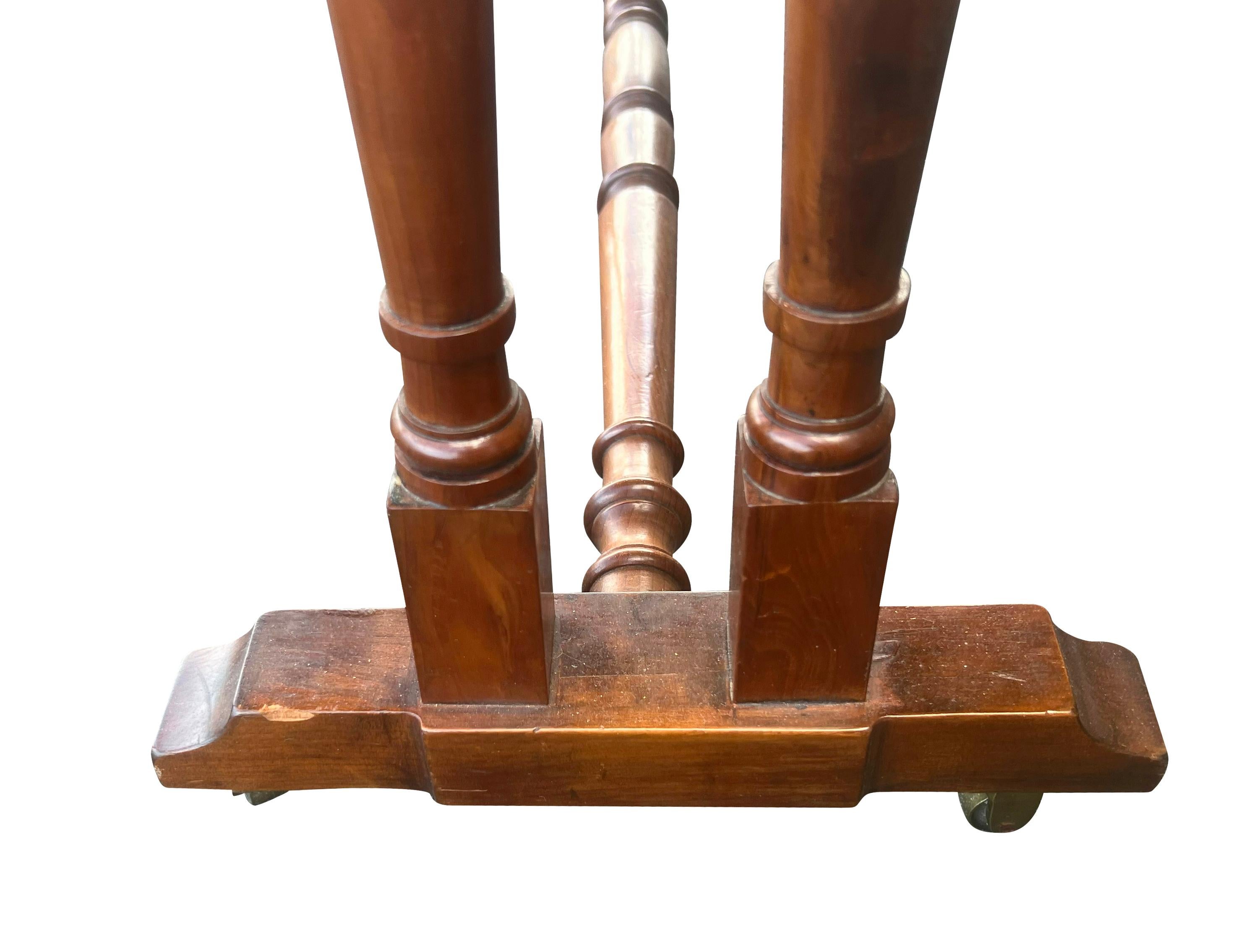 William IV Yew wood Sunderland Table 4