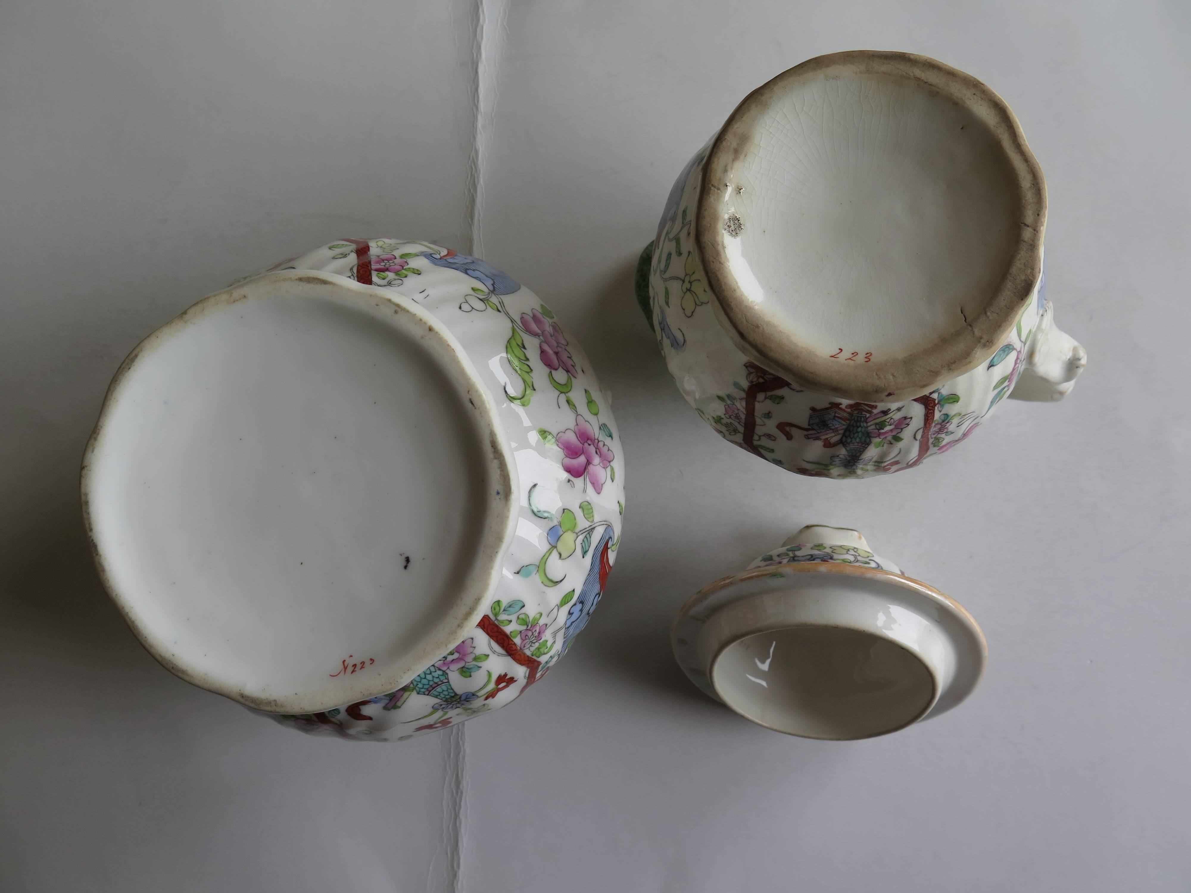 Service à thé de William IVth Mason de 10 pièces en porcelaine à motif 223, anglais vers 1830 en vente 2