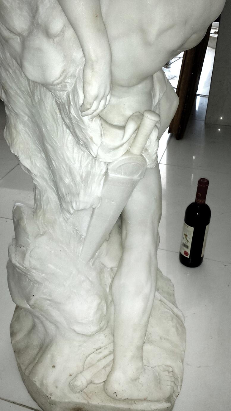 Marble Sculpture 19th Century White Carrara Marble  Nude Man Wounded Nude  For Sale 4