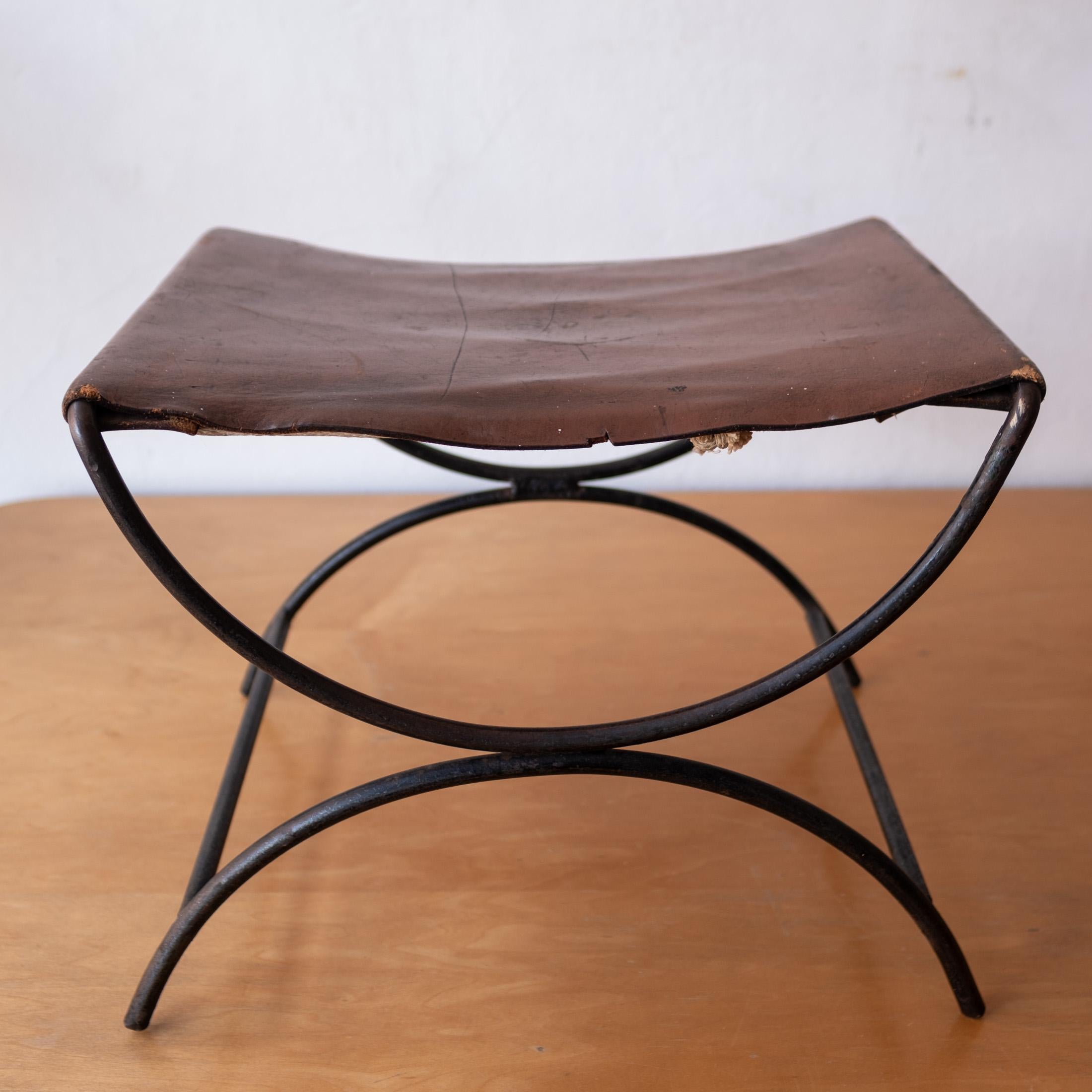Tabouret ou pouf William Katavolos en cuir et fer pour Leathercrafter des années 1960 en vente 3