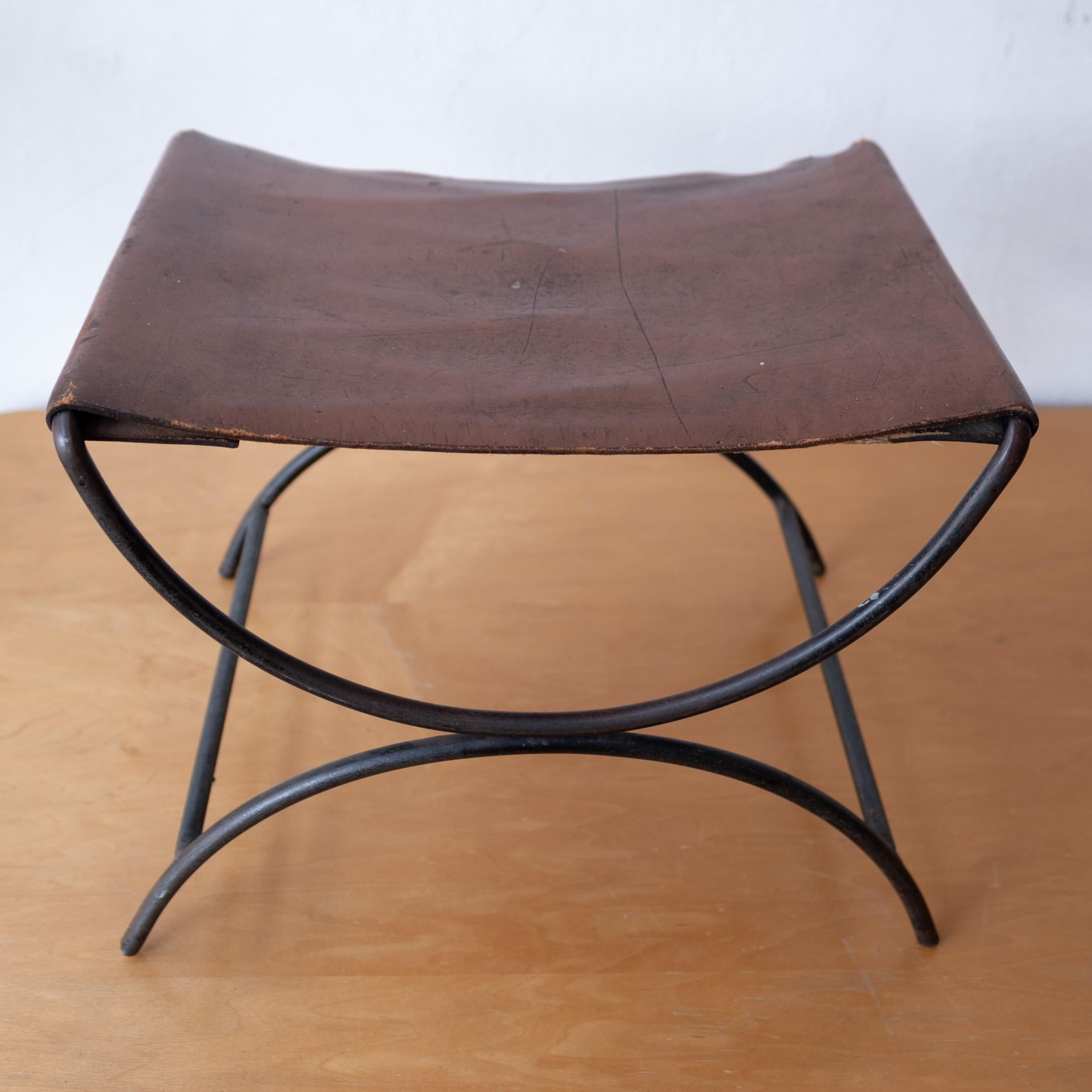 Tabouret ou pouf William Katavolos en cuir et fer pour Leathercrafter des années 1960 en vente 1