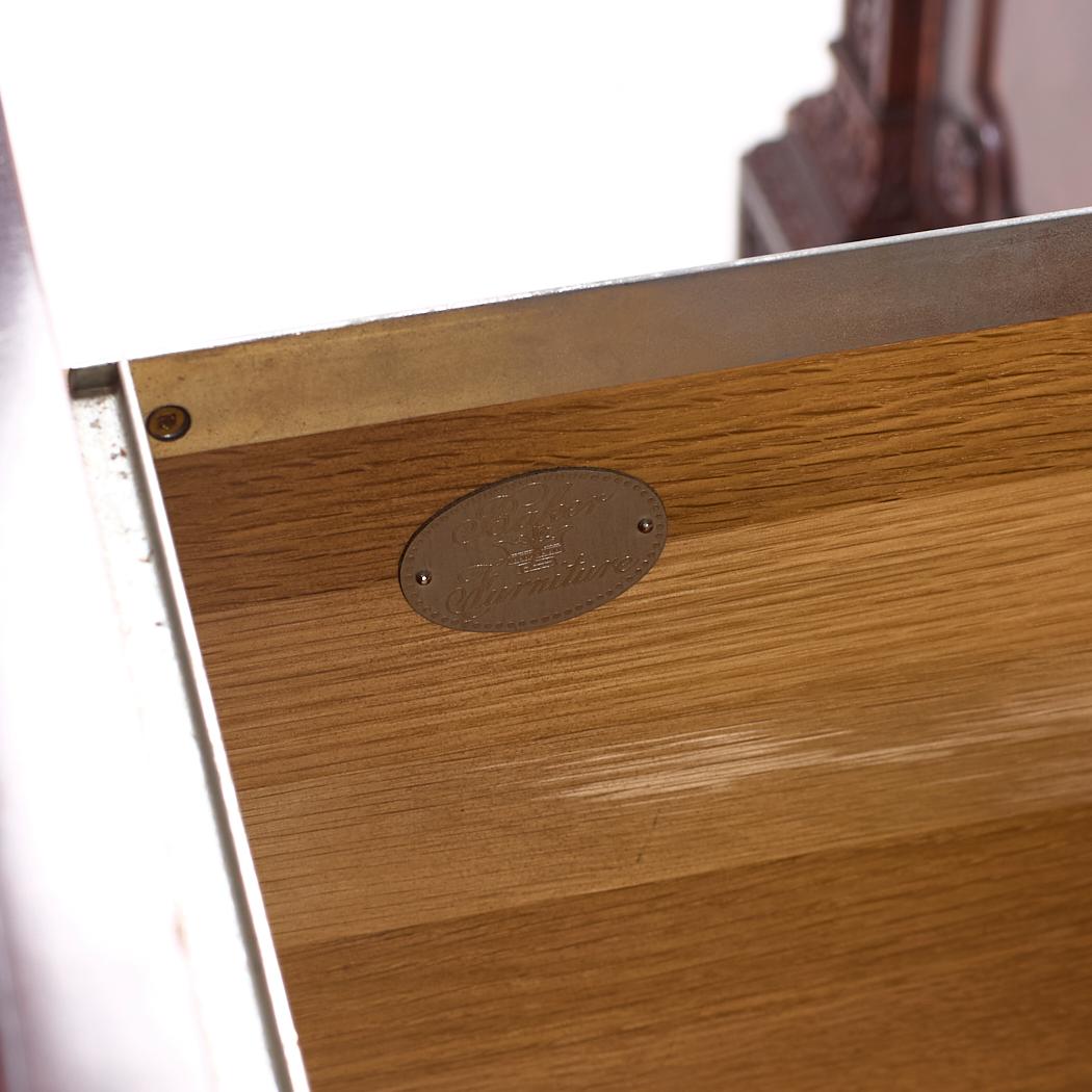 William Kent per Baker Furniture Stately Home Credenza in mogano in vendita 4