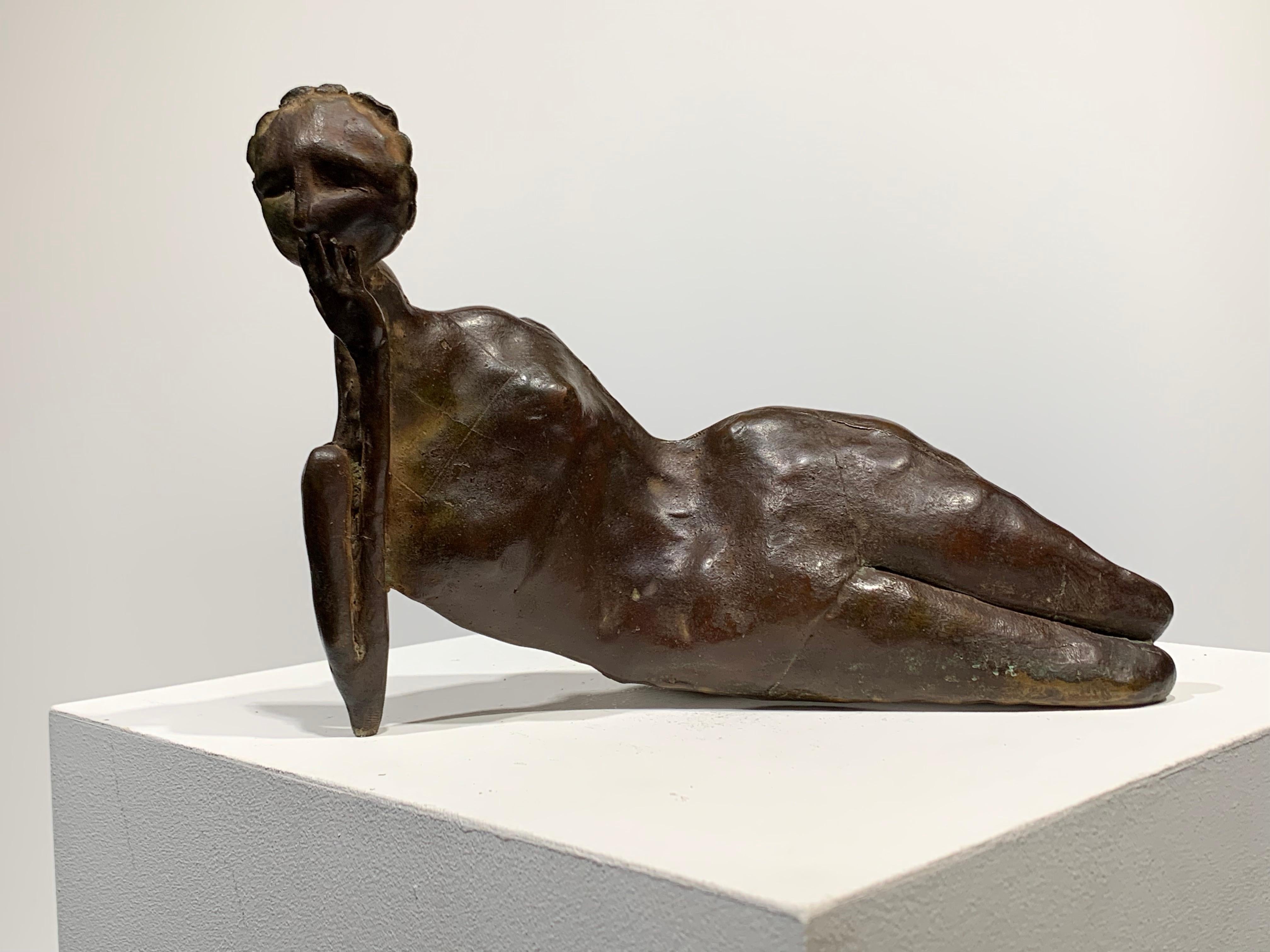 Reclining Figure (woman) - Sculpture by William King (b.1925)