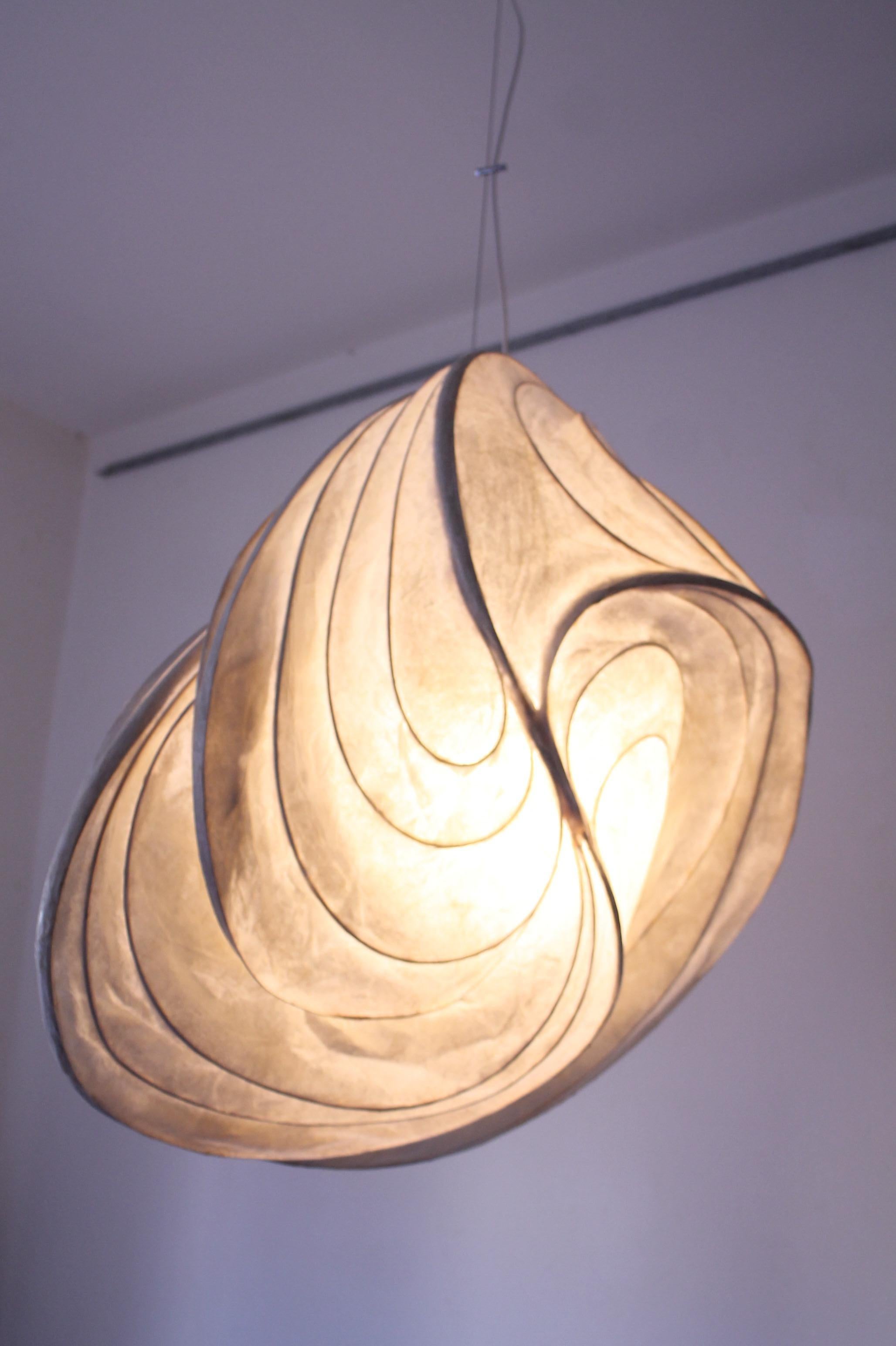 Hand-Crafted William Leslie  Signed sculptural lightning (78height-70w-48d cm) Excellent! For Sale