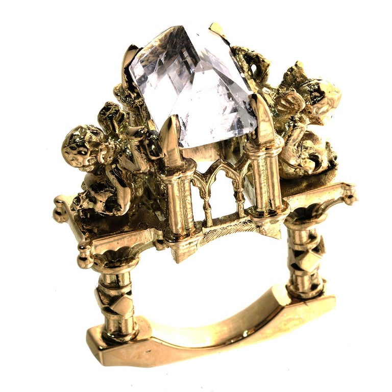 18 Karat Yellow Gold Cathedral Ring with Pink Morganite For Sale at 1stDibs