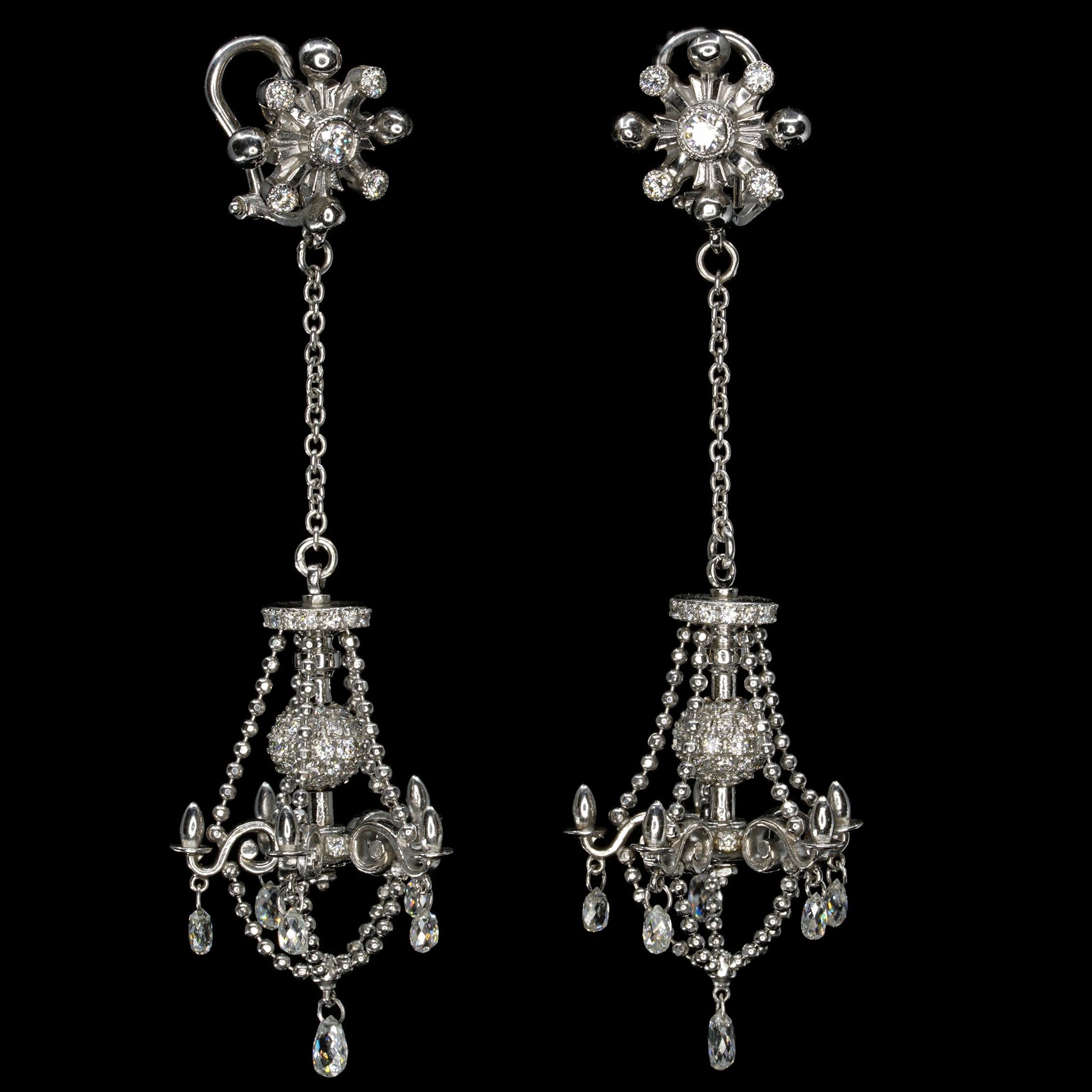 Women's 120 White Diamonds and 18k White Gold Victorian Style Chandelier Drop Earrings For Sale