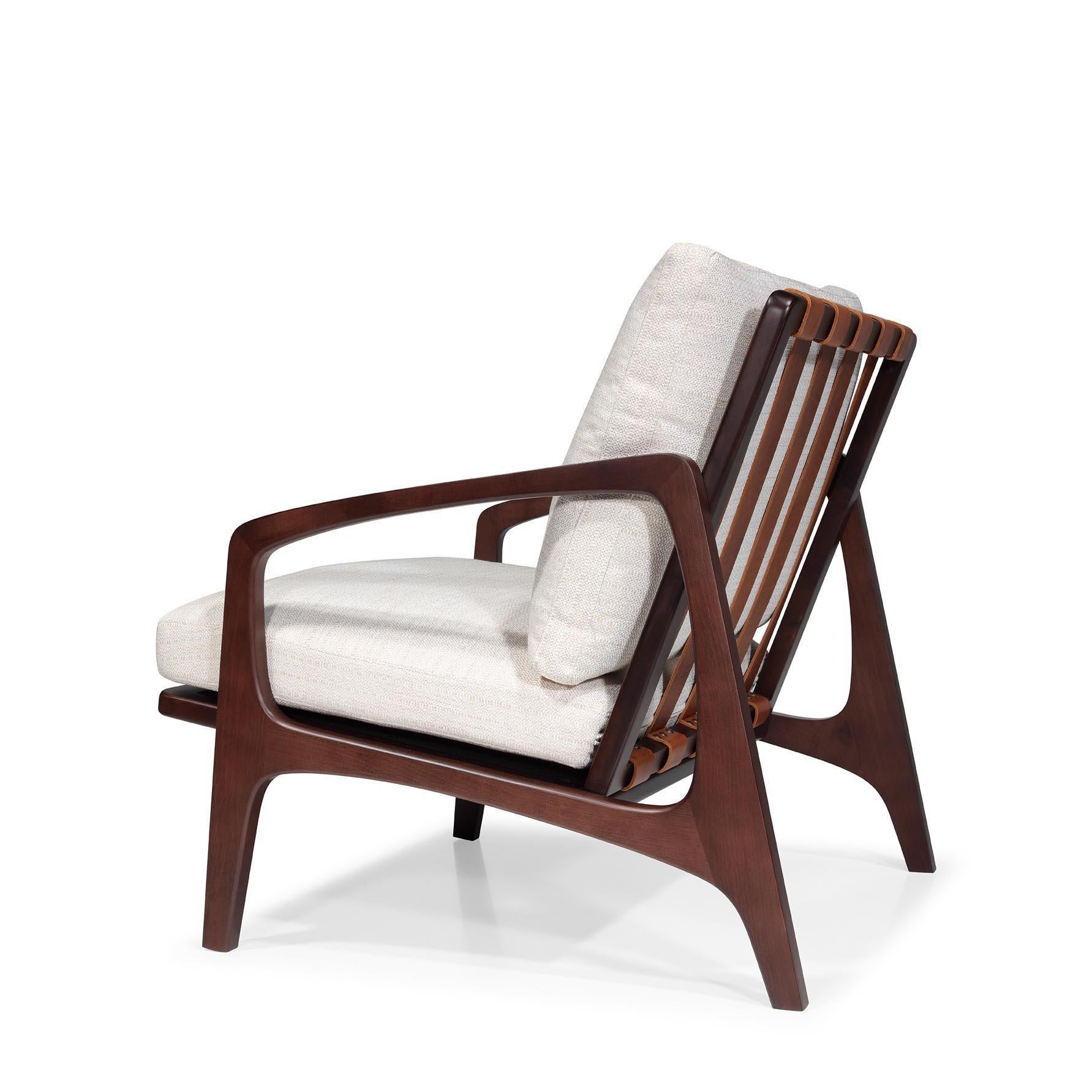 William Lounge Chair, Nussbaum im Angebot 1