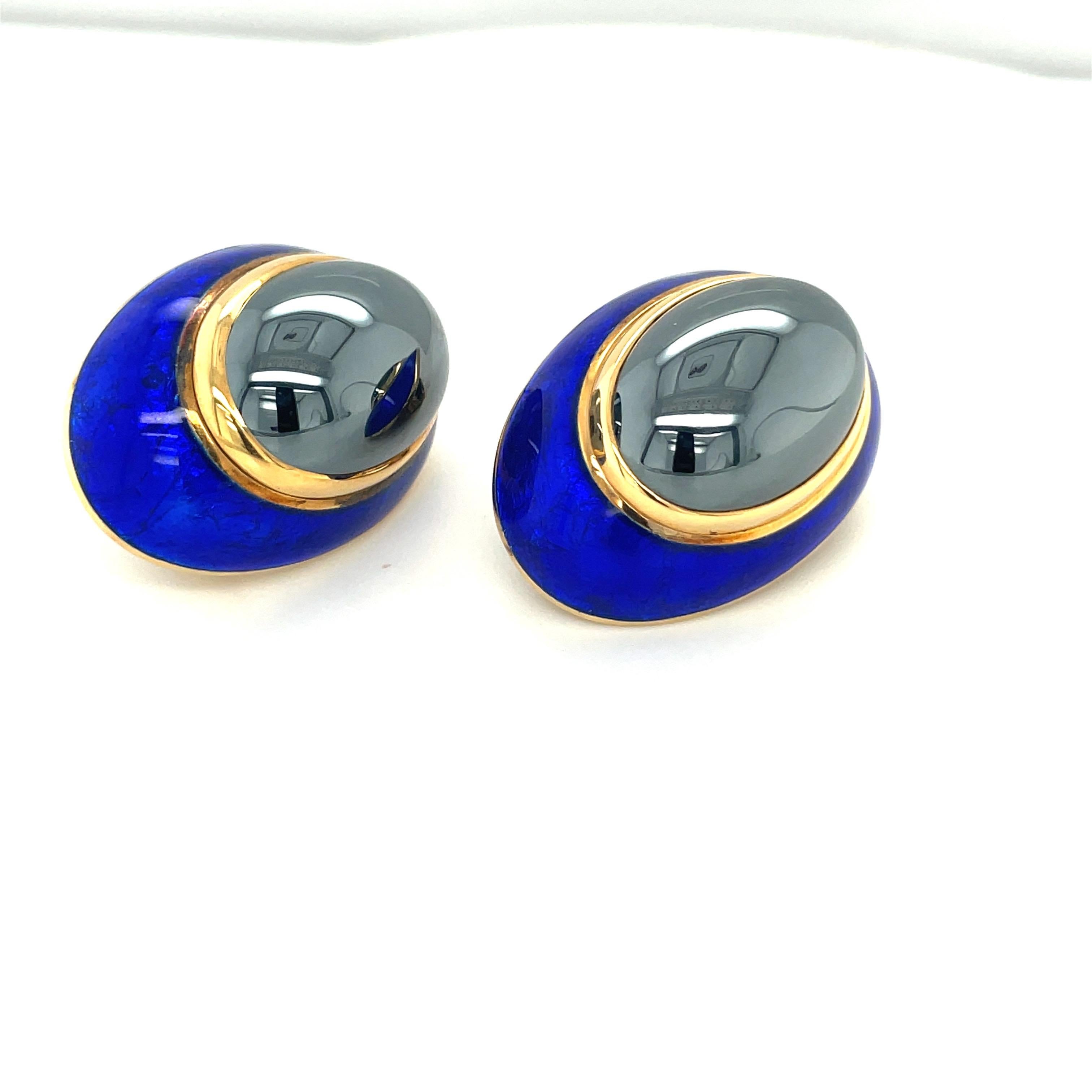 William Lowe 18kt Yellow Gold Blue Enamel and Hematite Earrings In New Condition In New York, NY