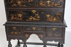 William & Mary Chest on Stand / Black Lacquer and Gilt Chinoiserie Decoration