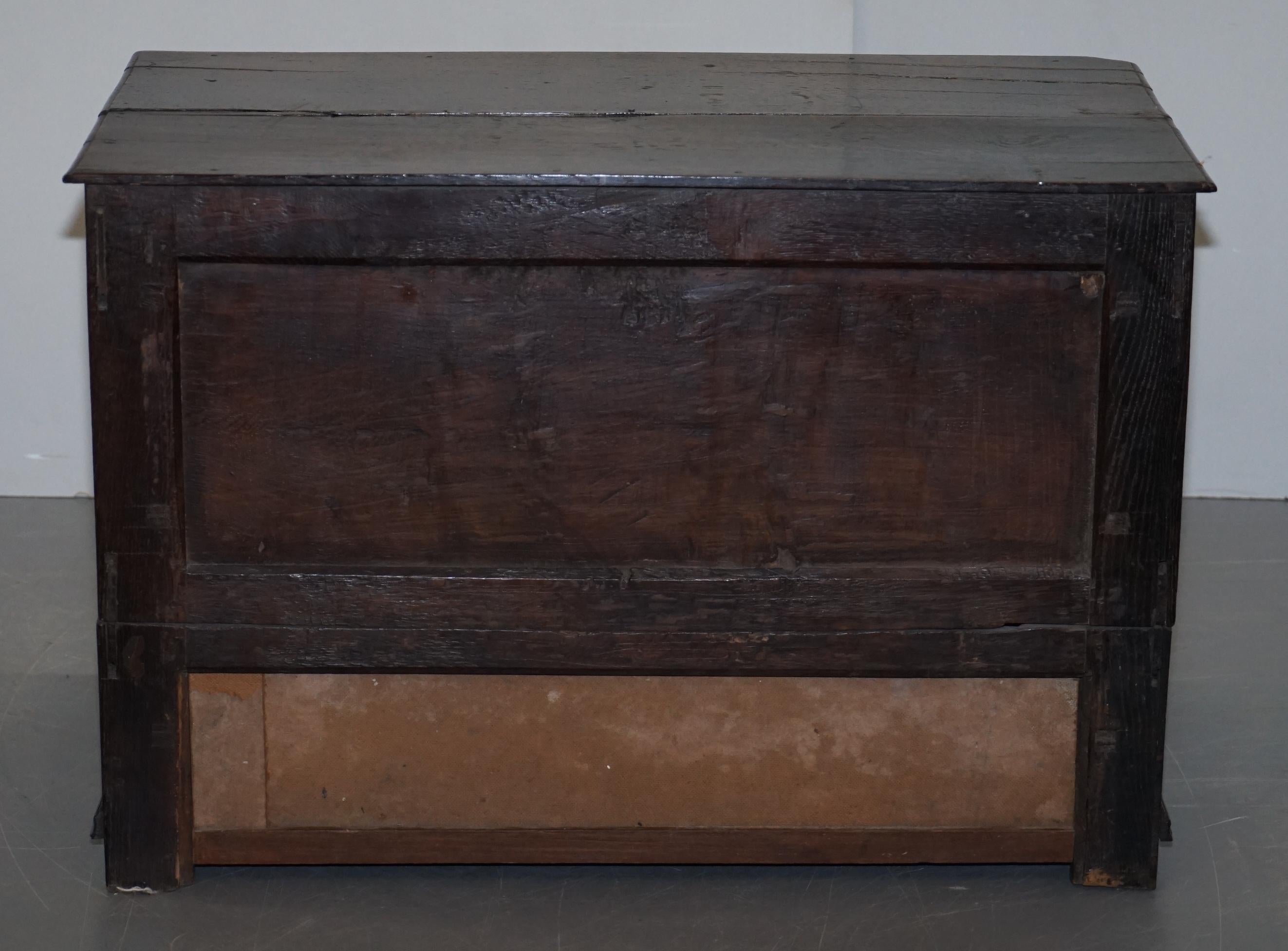 William & Mary circa 1680 English Oak Antique Chest of Drawers Lovley Patination 6