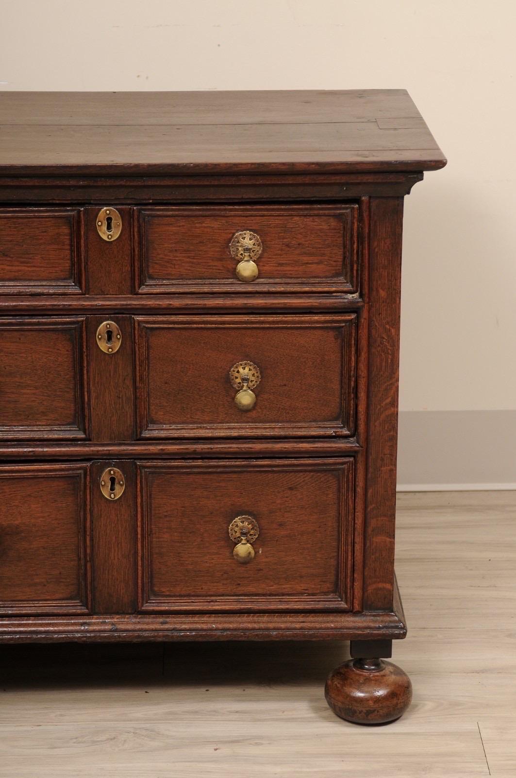 William & Mary Jacobean 3 drawer Small Chest Bun Feet solid Walnut For Sale 1