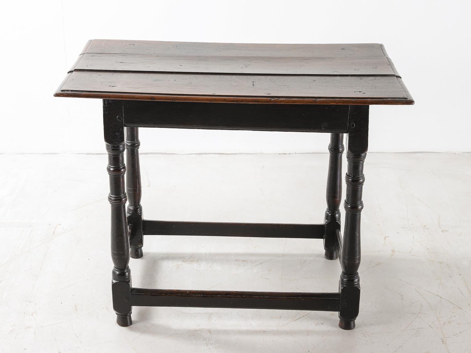 Late 17th Century William & Mary Joined Oak Centre Table, Circa 1690 For Sale