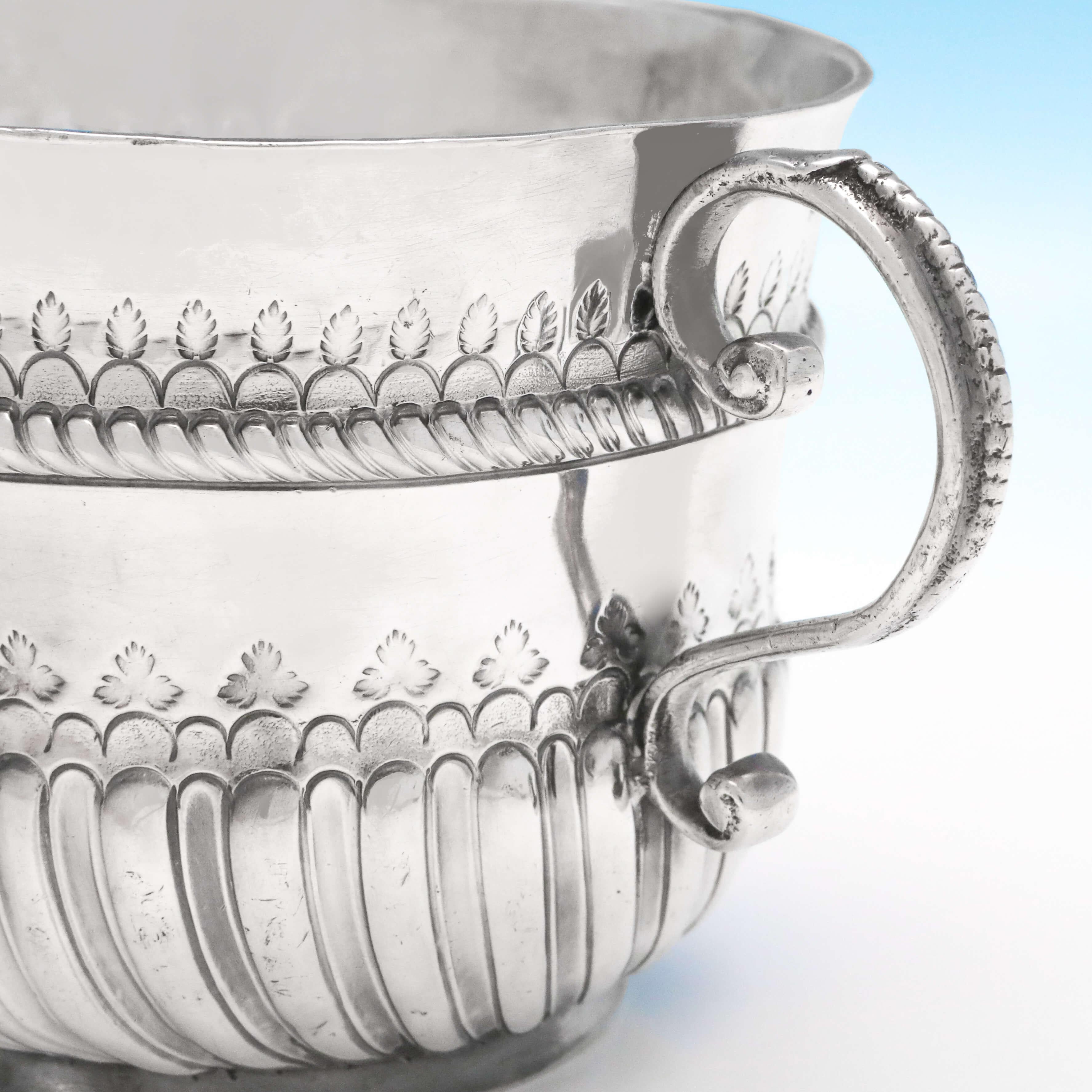 William and Mary William & Mary Period Antique Brittania Standard Silver Porringer from 1698 For Sale
