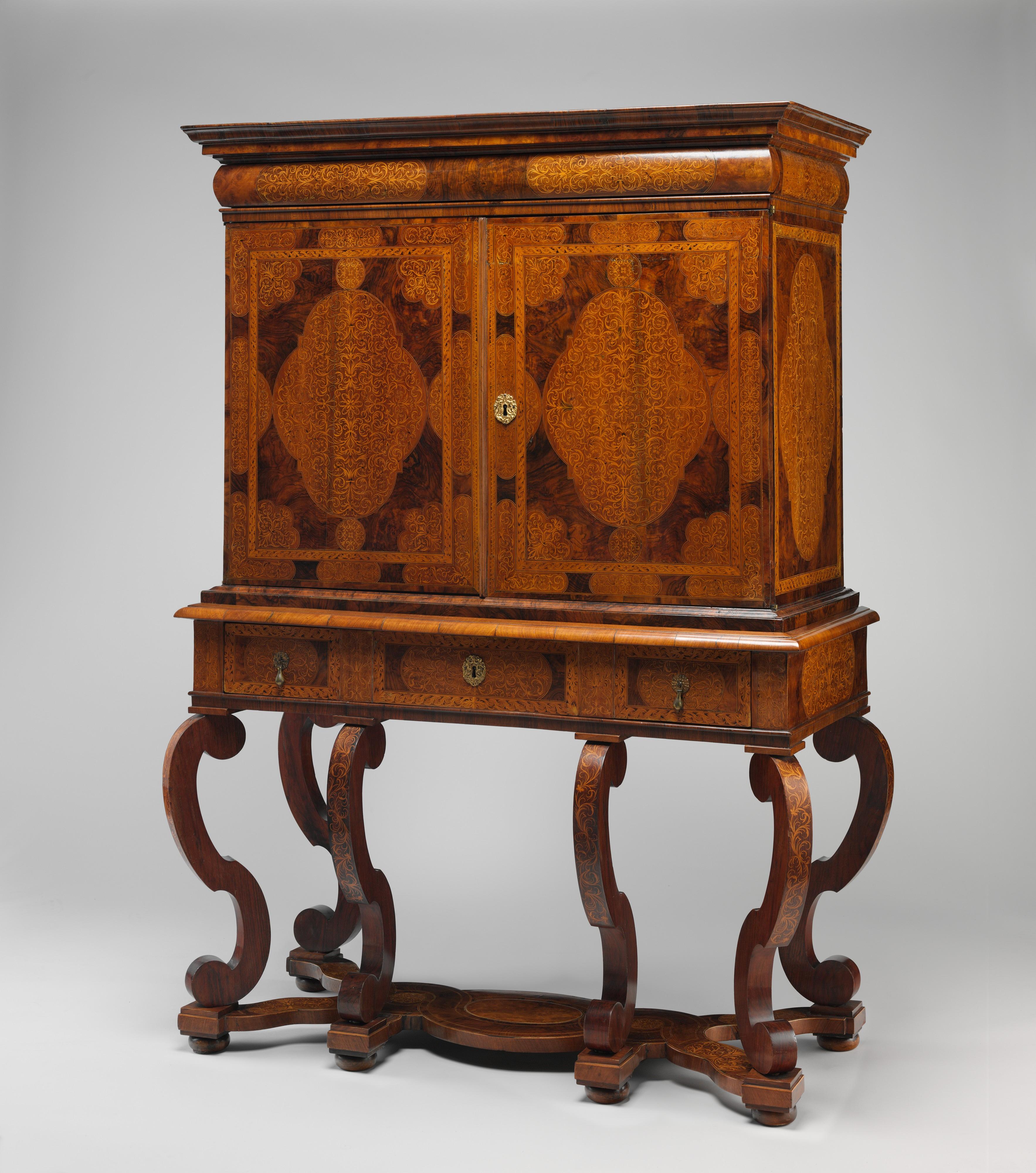 Inlay William & Mary Seaweed Marquetry Inlaid Cabinet by Gerrit Jensen (c. 1634-1715)  For Sale