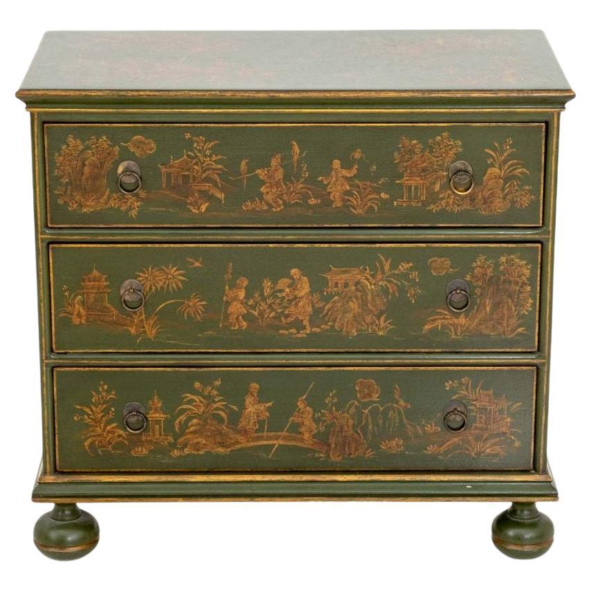 William 
Mary Style Green Chest of Drawers For Sale