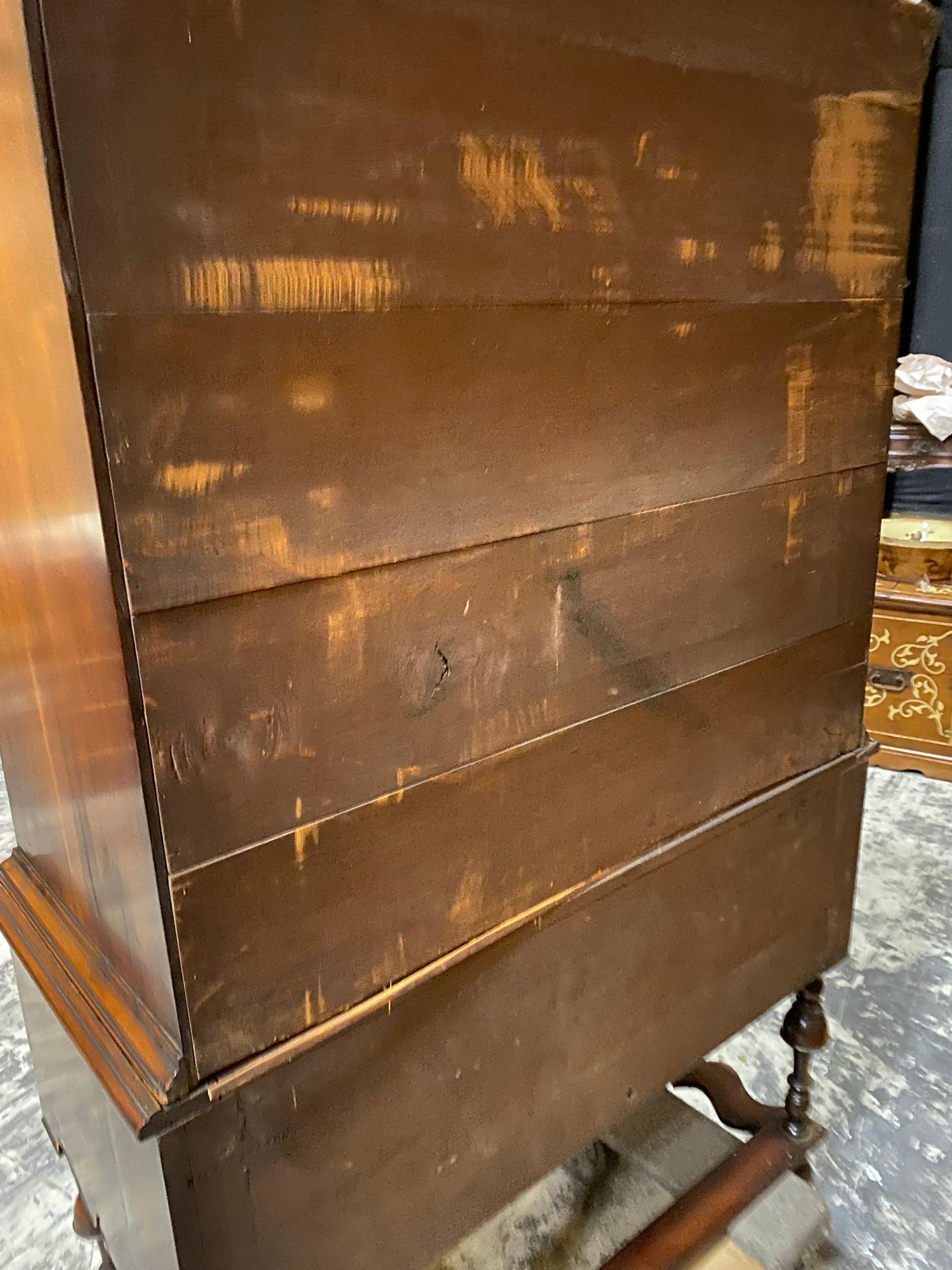 William & Mary Style Highboy, 20th Century For Sale 6