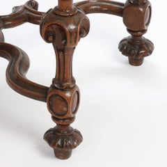 William & Mary Hocker aus Nussbaumholz