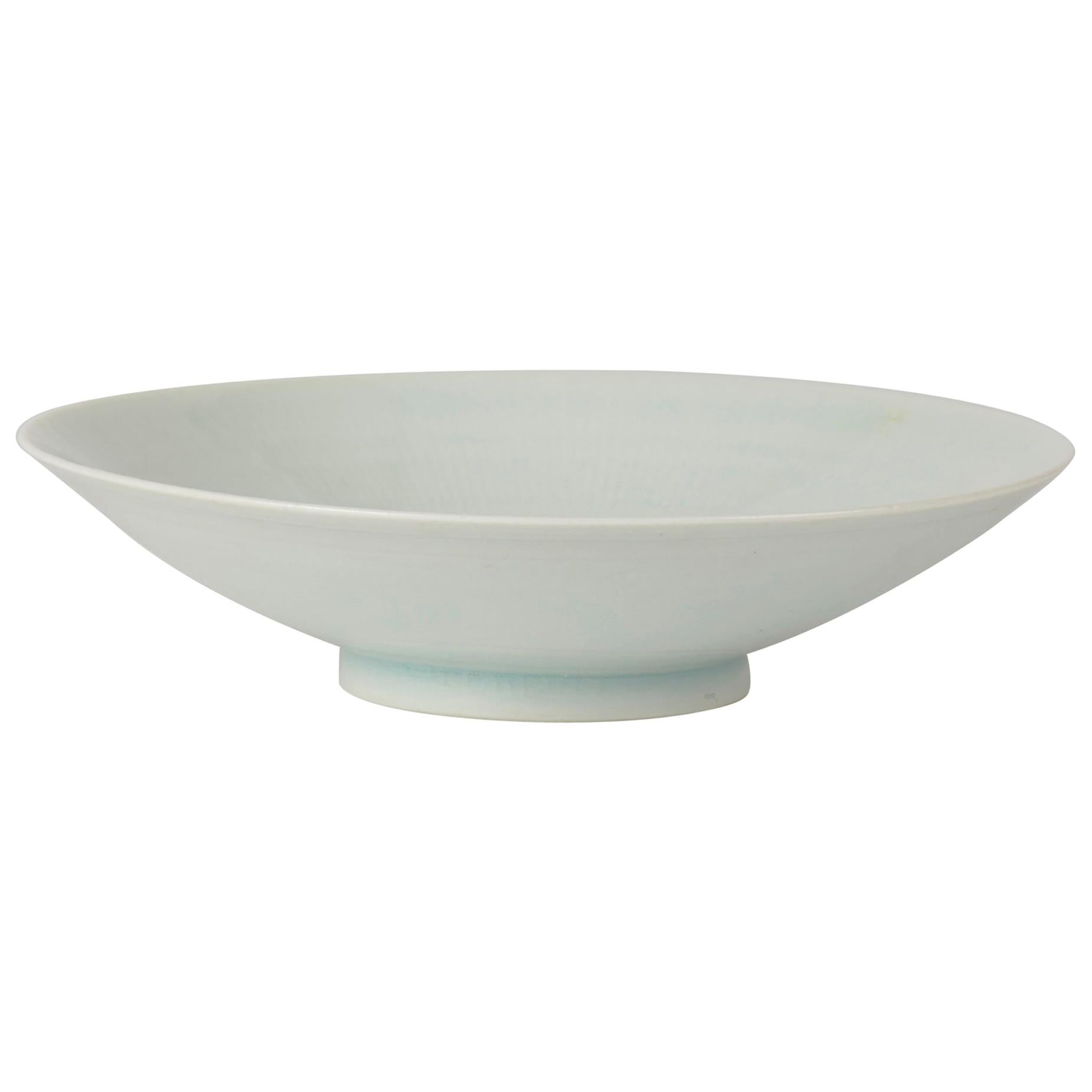 William Mehornay Studio Pottery Ciotola in porcellana smaltata blu e bianca, 1983
