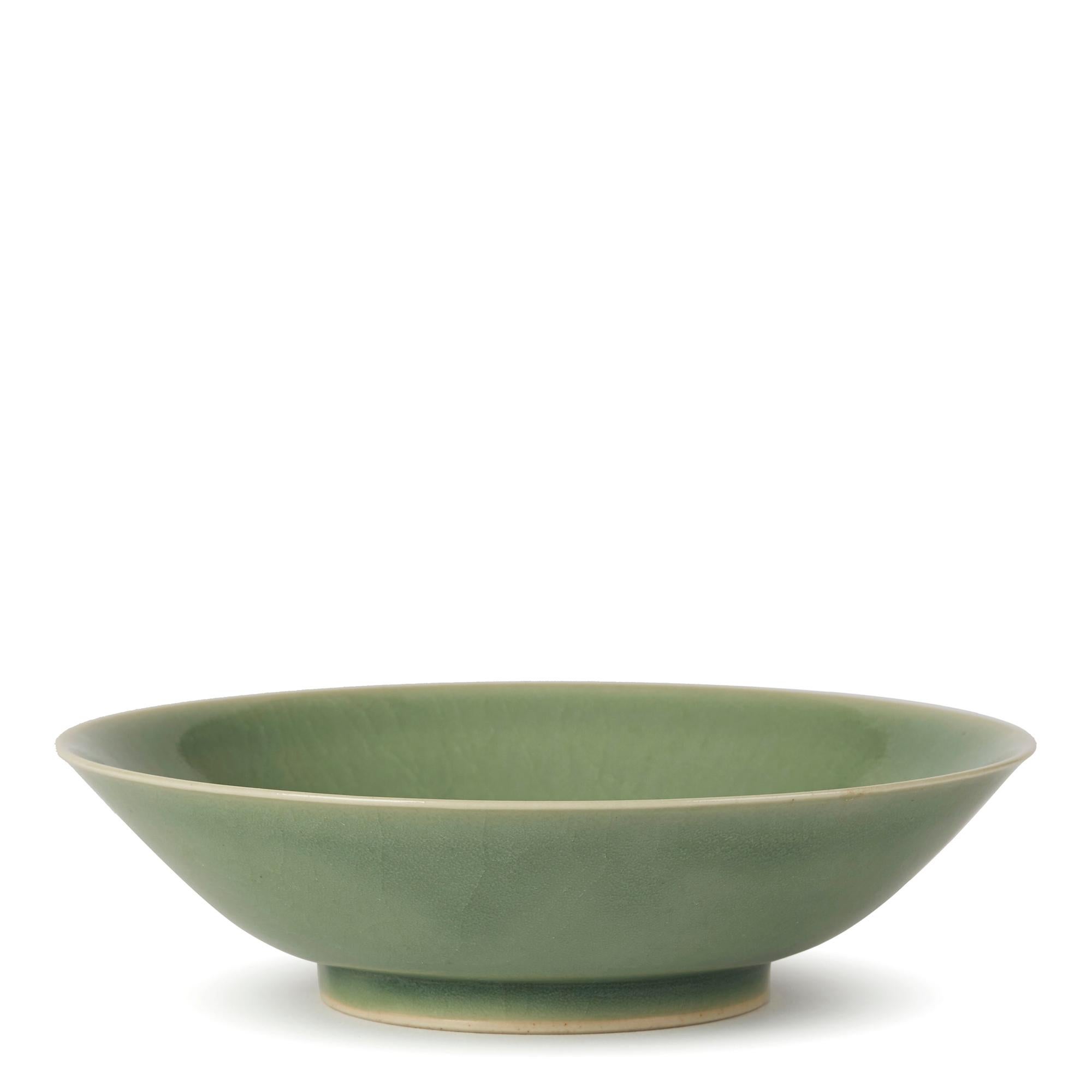 Ceramic William Mehornay Studio Pottery Porcelain Green Celadon Dish, 1980 For Sale