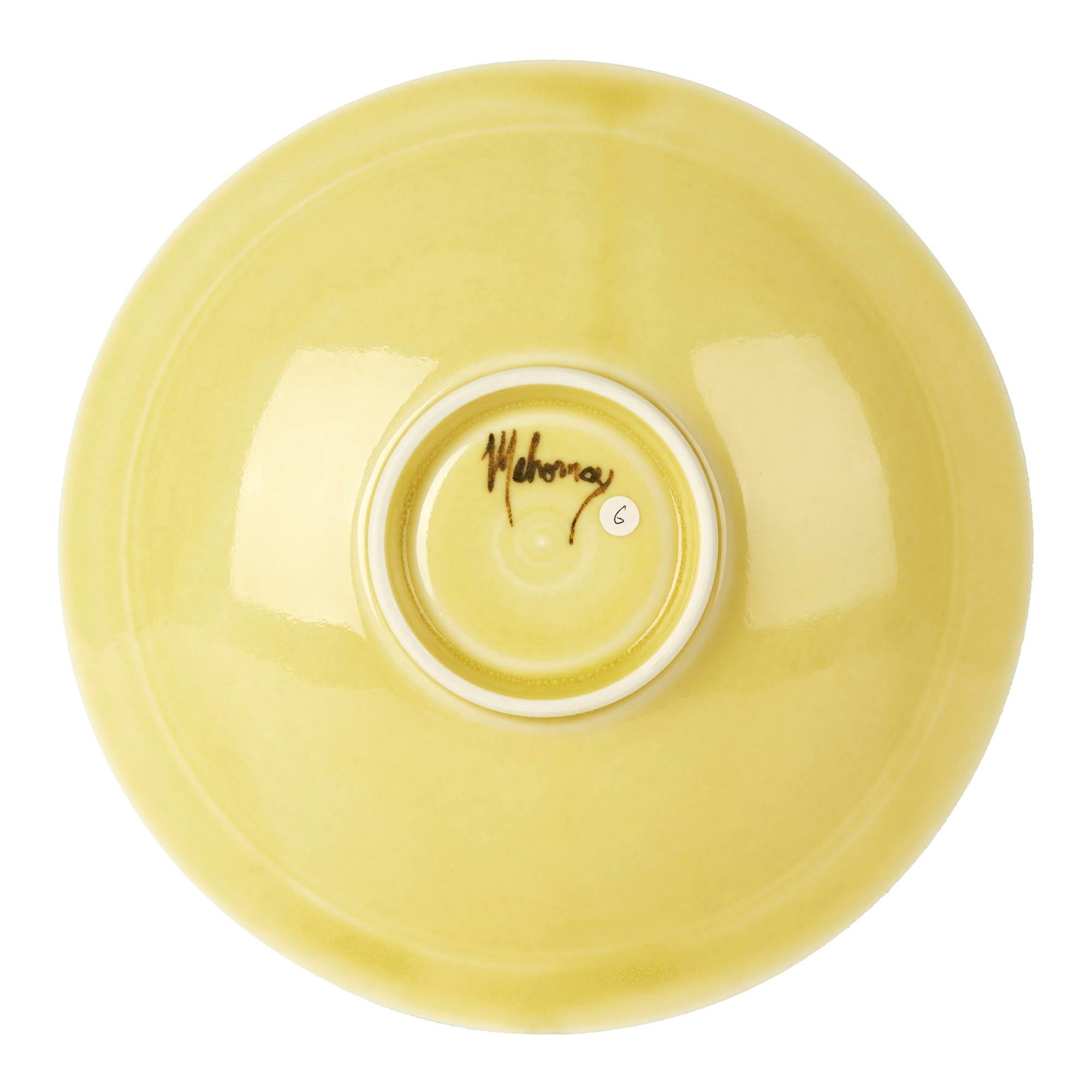 Britannico William Mehornay Studio Pottery Porcelain Mustard Chatter Bowl, 1995 in vendita