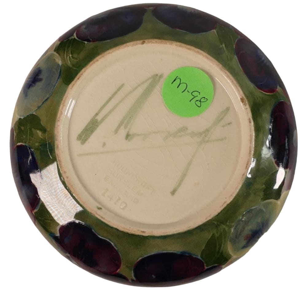 Art Nouveau William MOORCROFT footed dish/bowl decorated with Pansies For Sale