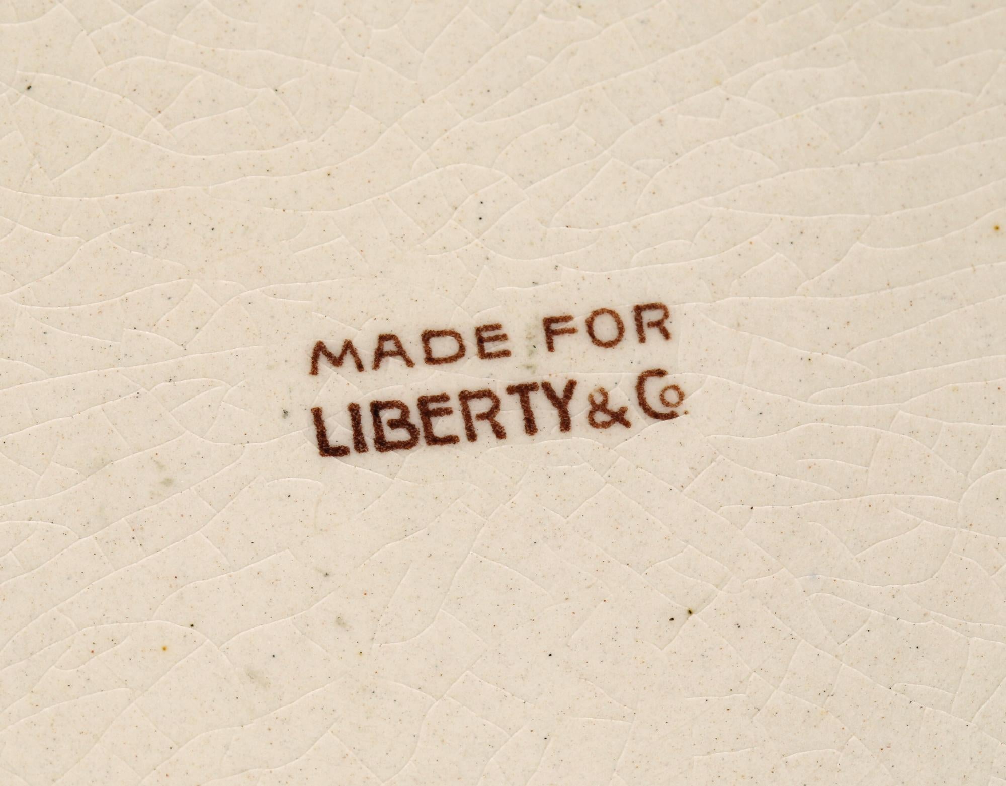 William Moorcroft Liberty & Co Forget Me Not und Rosenmuster Kunstkeramik-Schale (Keramik) im Angebot