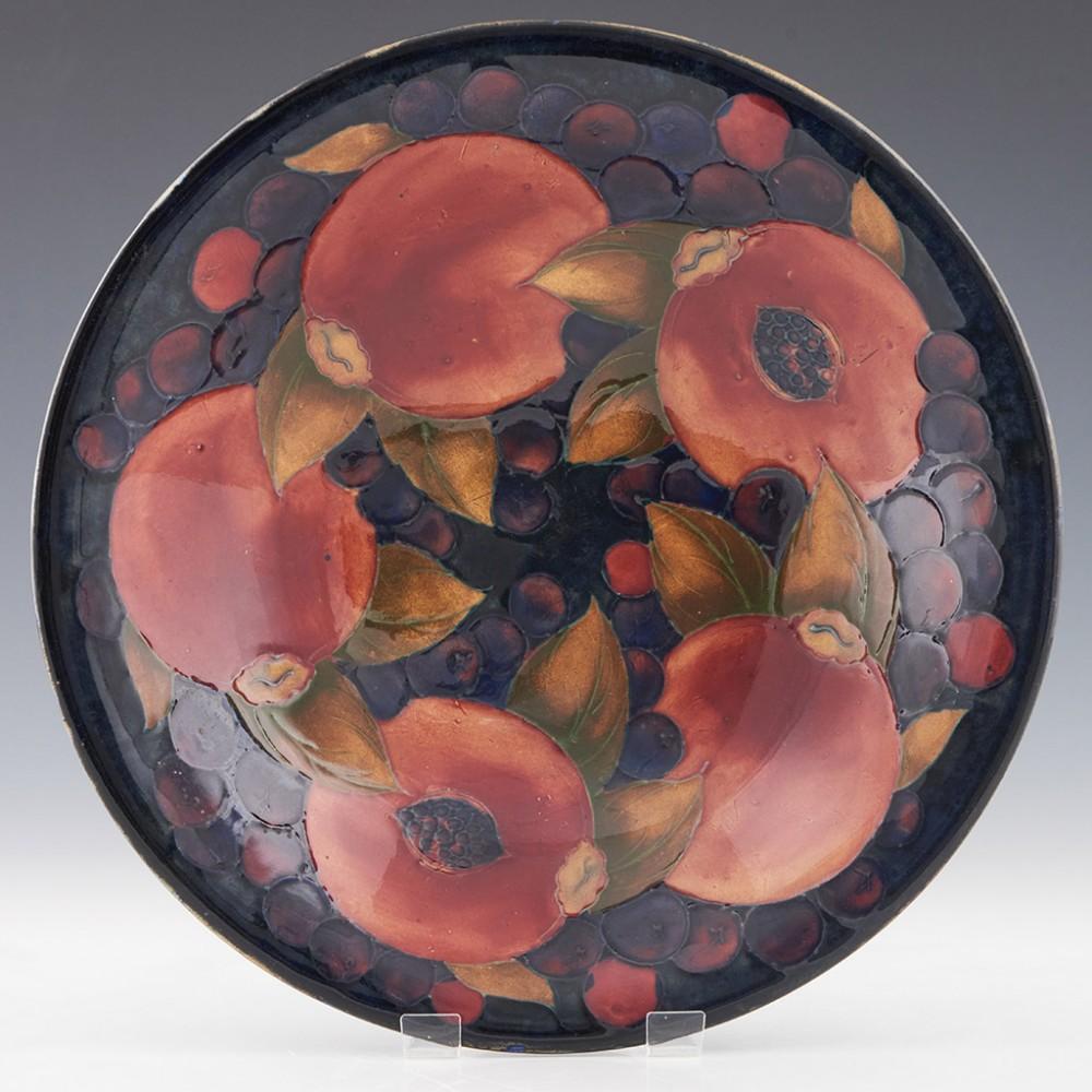 English William Moorcroft Pomegranate Pattern Bowl, c1935