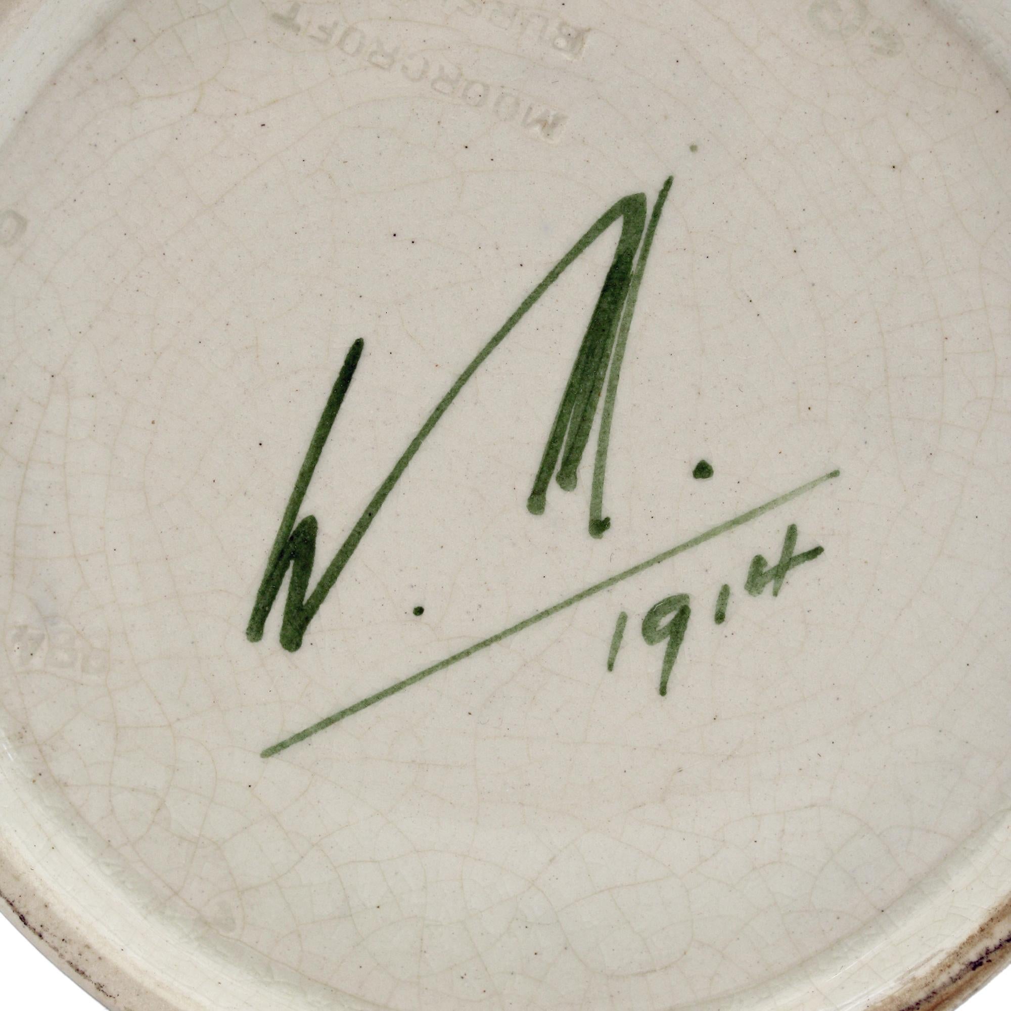 Rare pichet en poterie d'art Claremont à motif champignon de William Moorcroft daté de 1914 en vente 1