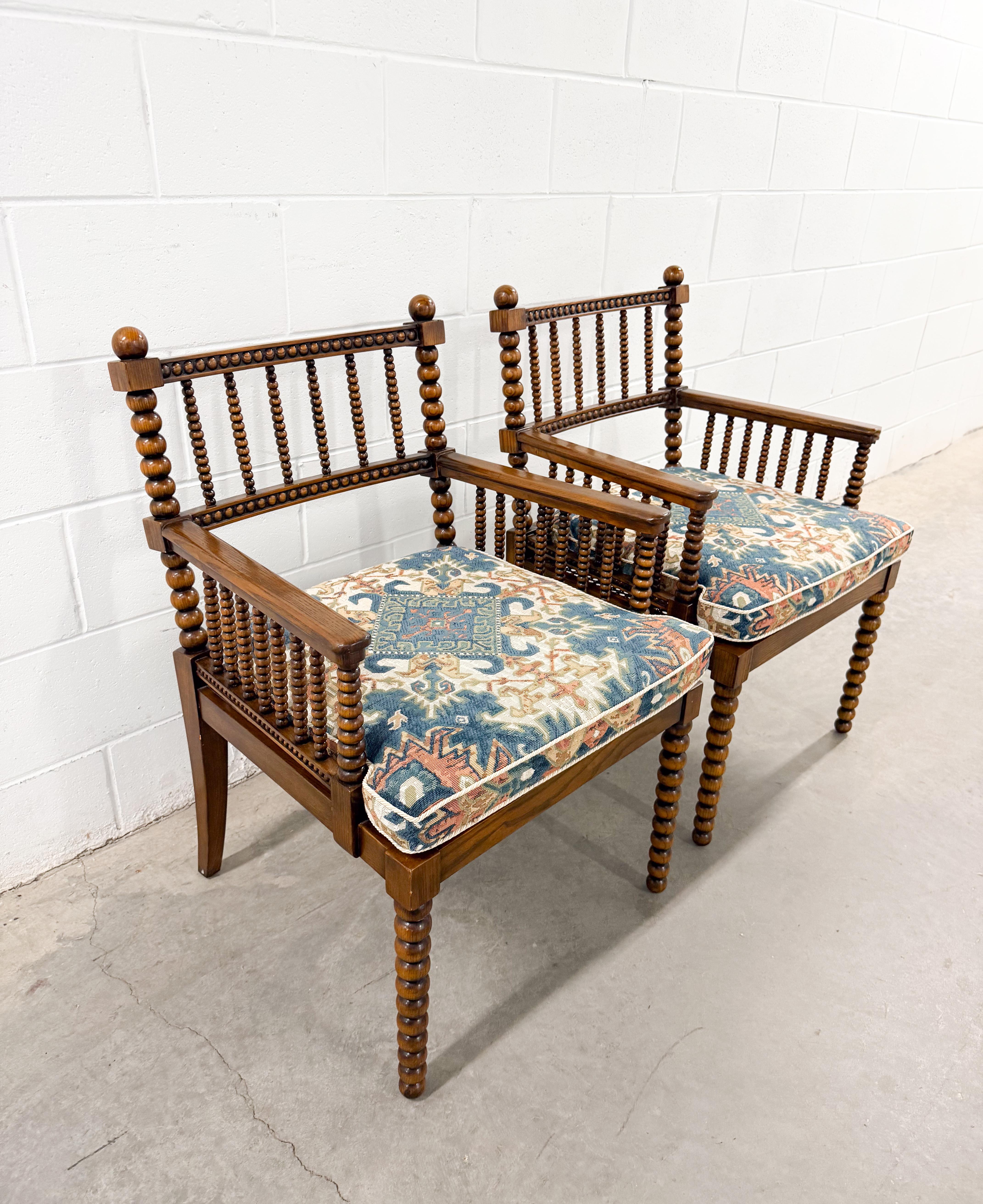 Sillas de caña torneada estilo William Morris Mediados de siglo en venta 12