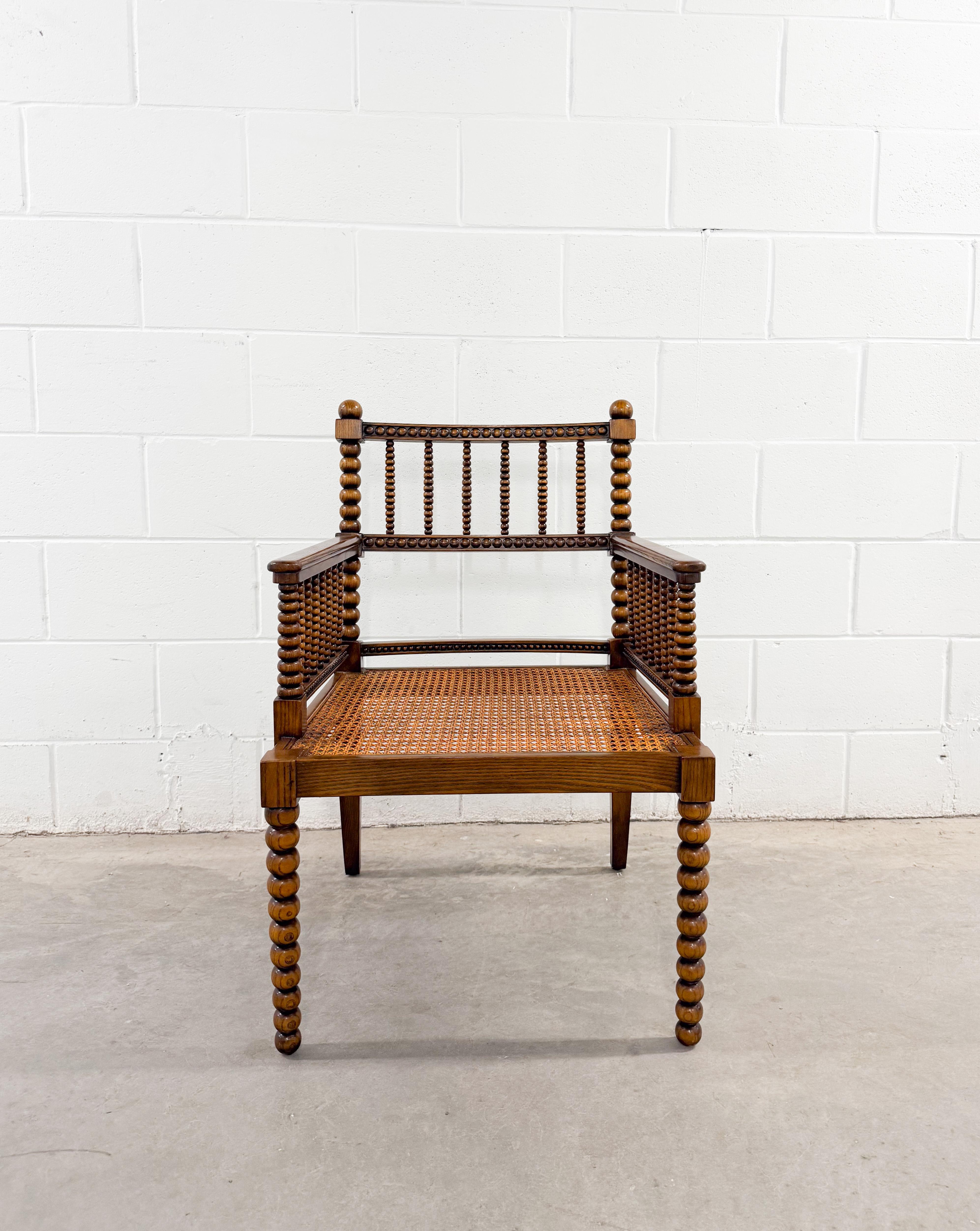 Sillas de caña torneada estilo William Morris Mediados de siglo Artes y manualidades en venta