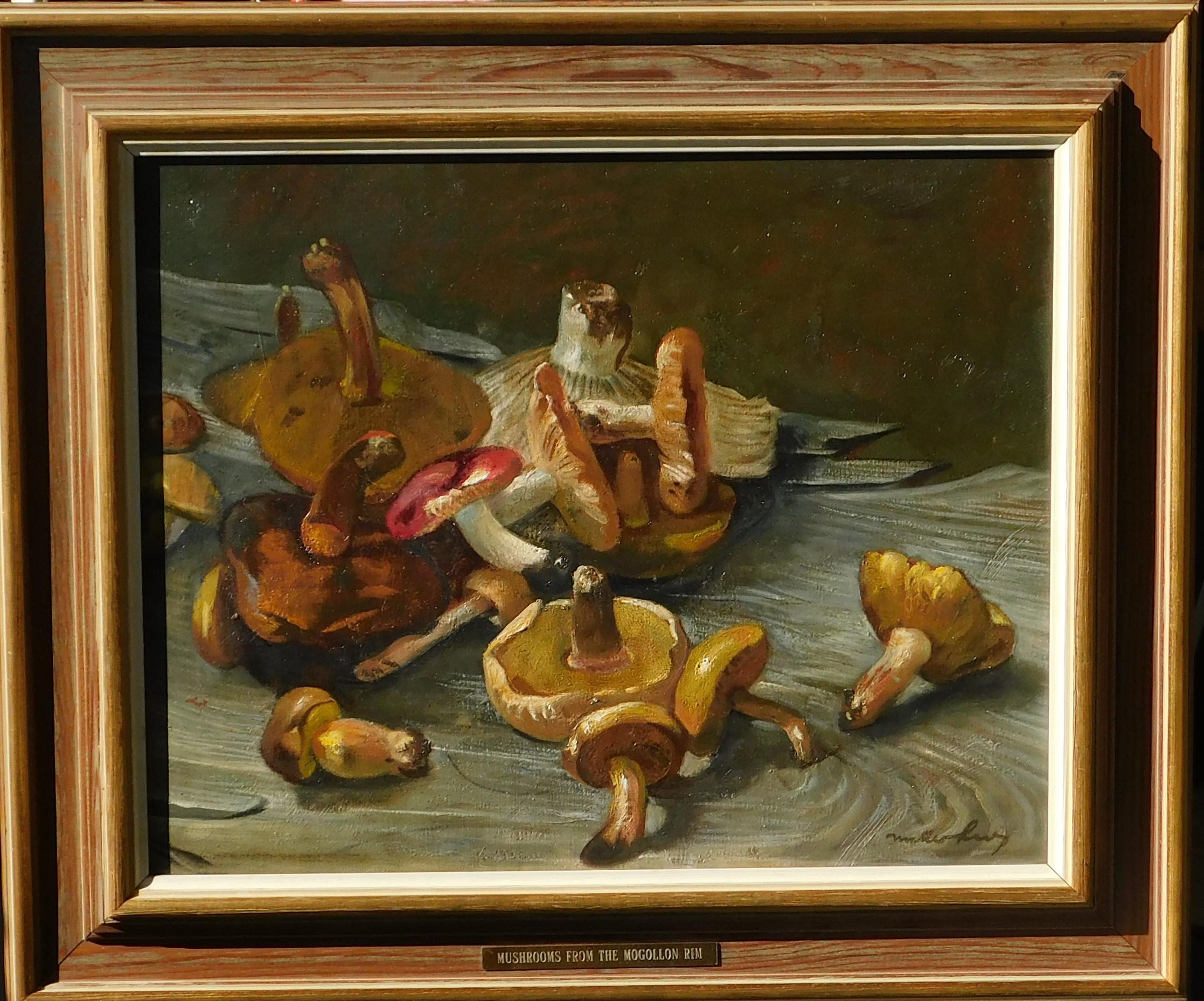 Bellissimo dipinto naturalistico dell'artista Nature William Muller-Lux (1911-2007).
L'opera è ben incorniciata e intitolata "Mushrooms from the Moggollon Rim".
È firmato in basso a destra "Muller-Lux" ed è in condizioni eccellenti. 
Il dipinto