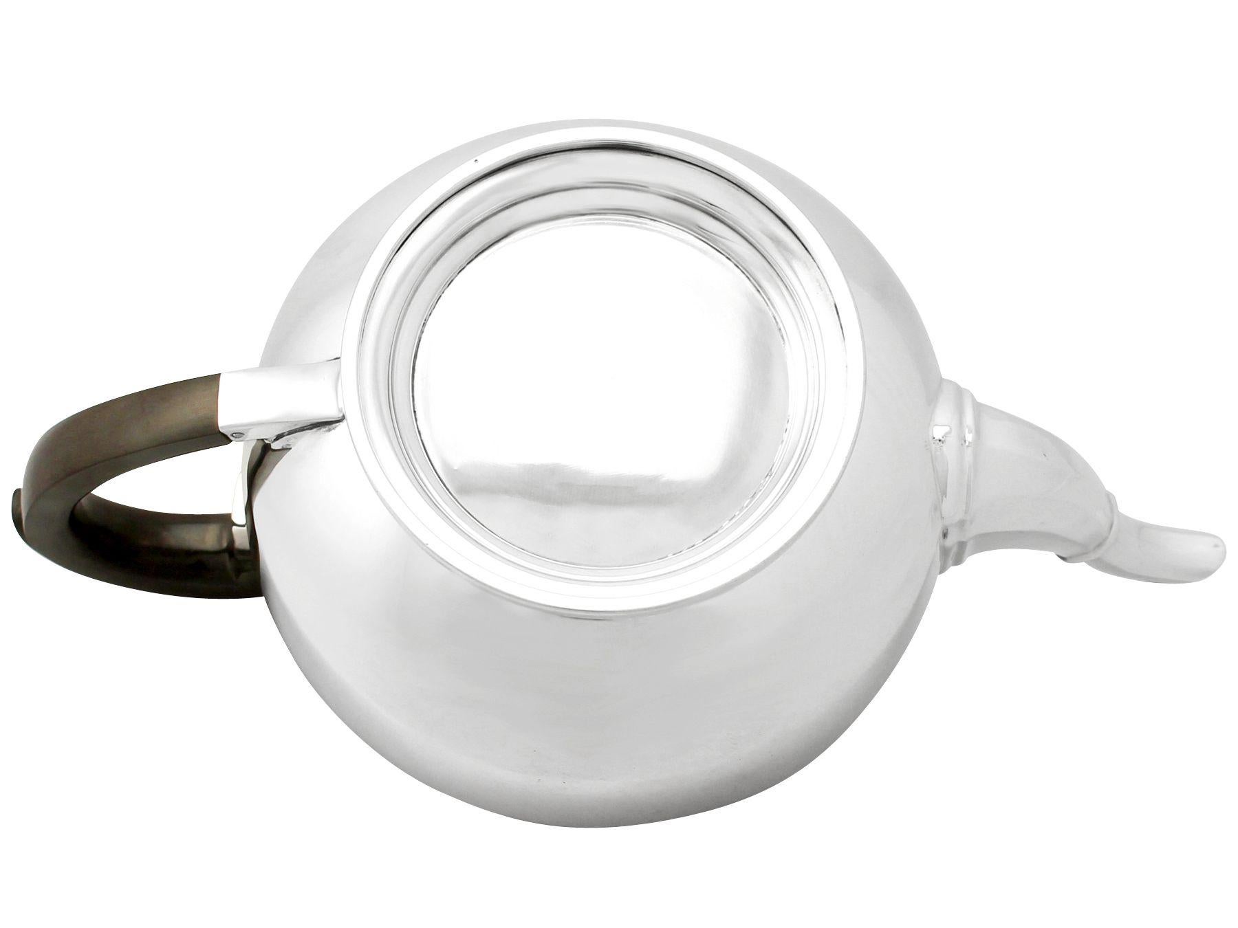 William Neale & Son Ltd Art Deco English Sterling Silver Teapot 6