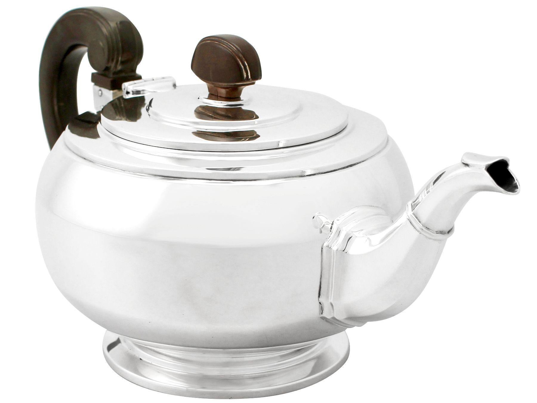 British William Neale & Son Ltd Art Deco English Sterling Silver Teapot