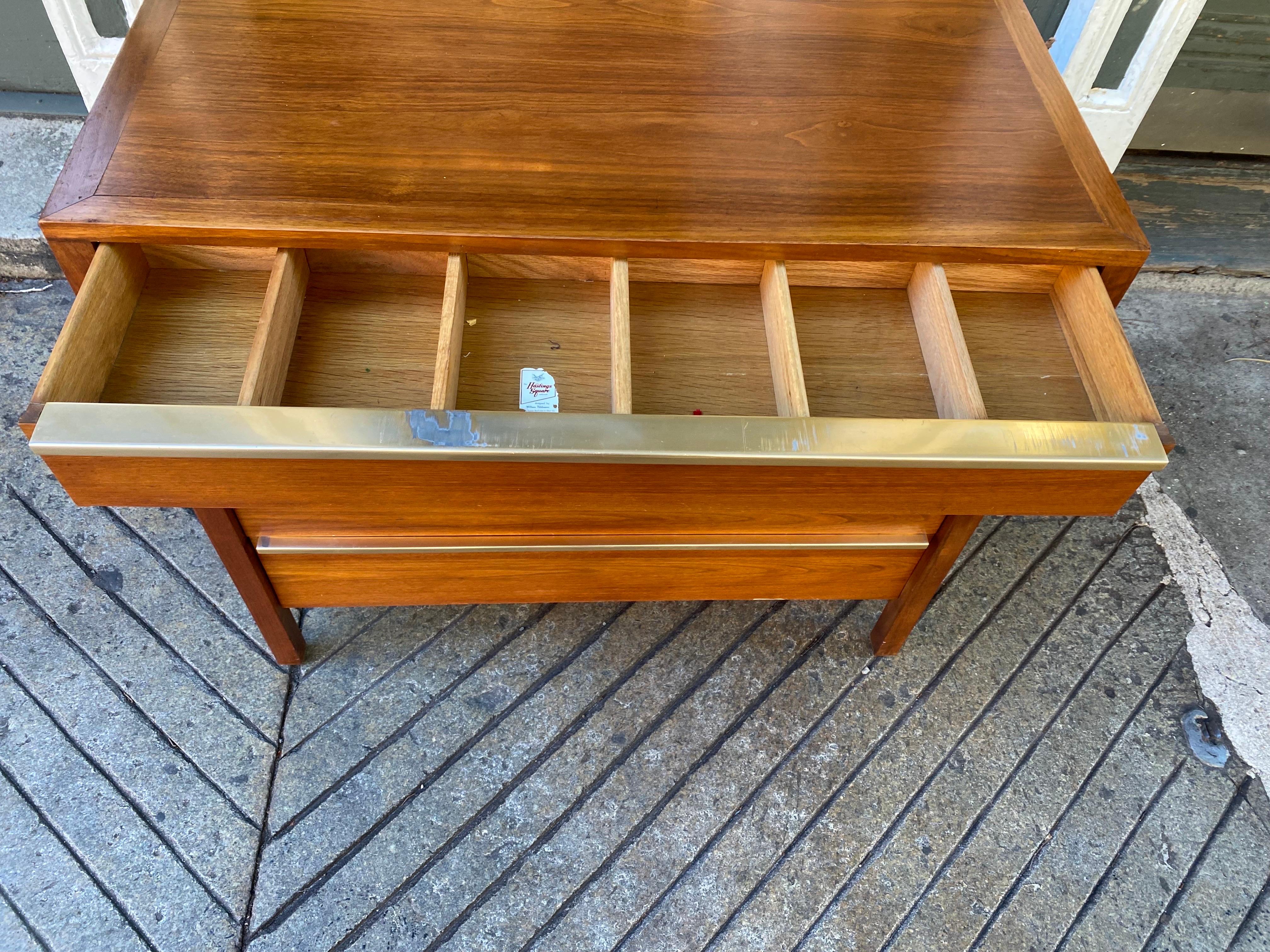 Mid-20th Century William Pahlmann for Hastings 4 Drawer Dresser For Sale