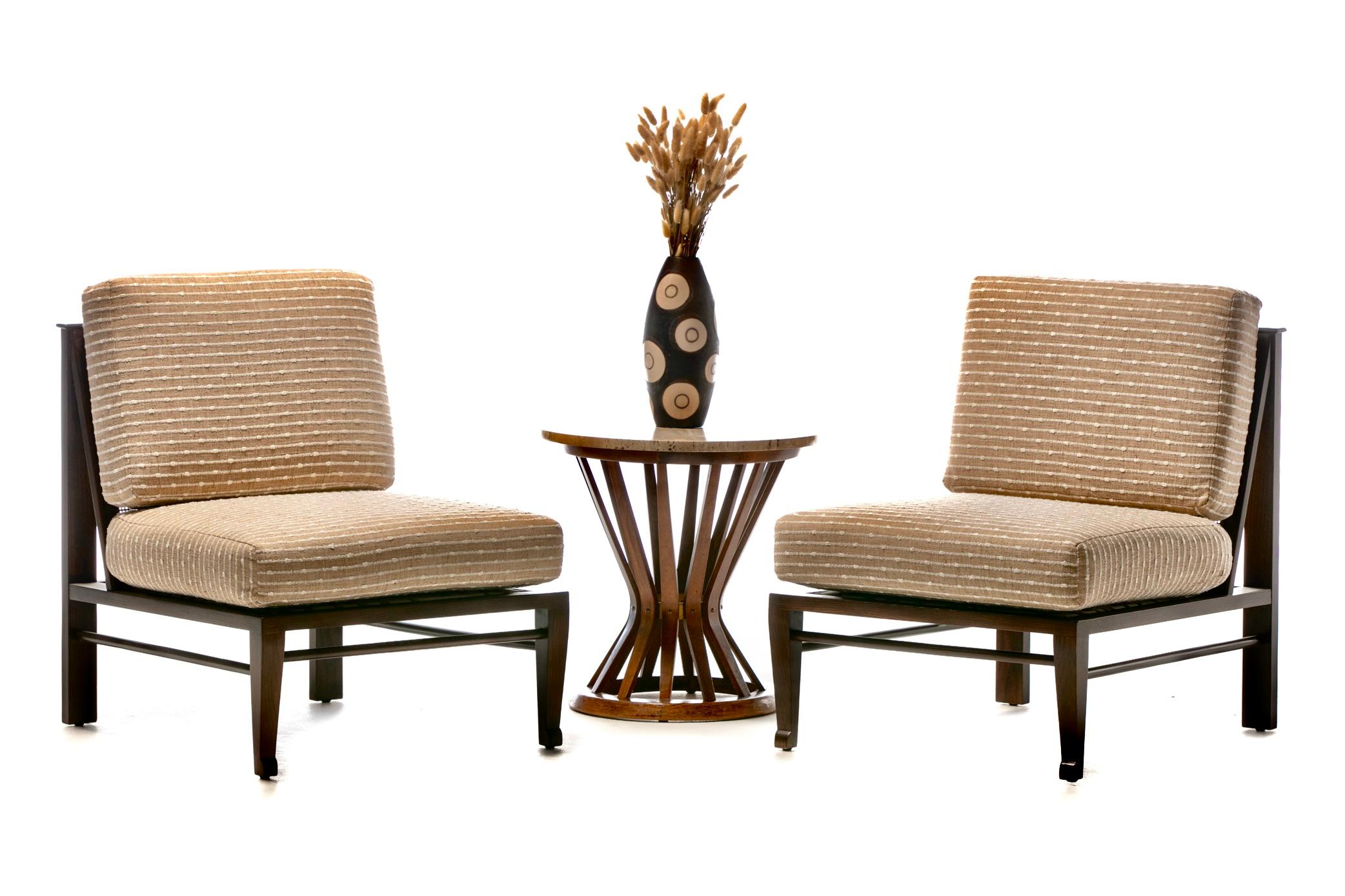 Hollywood Regency Sedie Thebes di William Pahlmann con tappezzeria in lino ricamato, circa 1964 in vendita