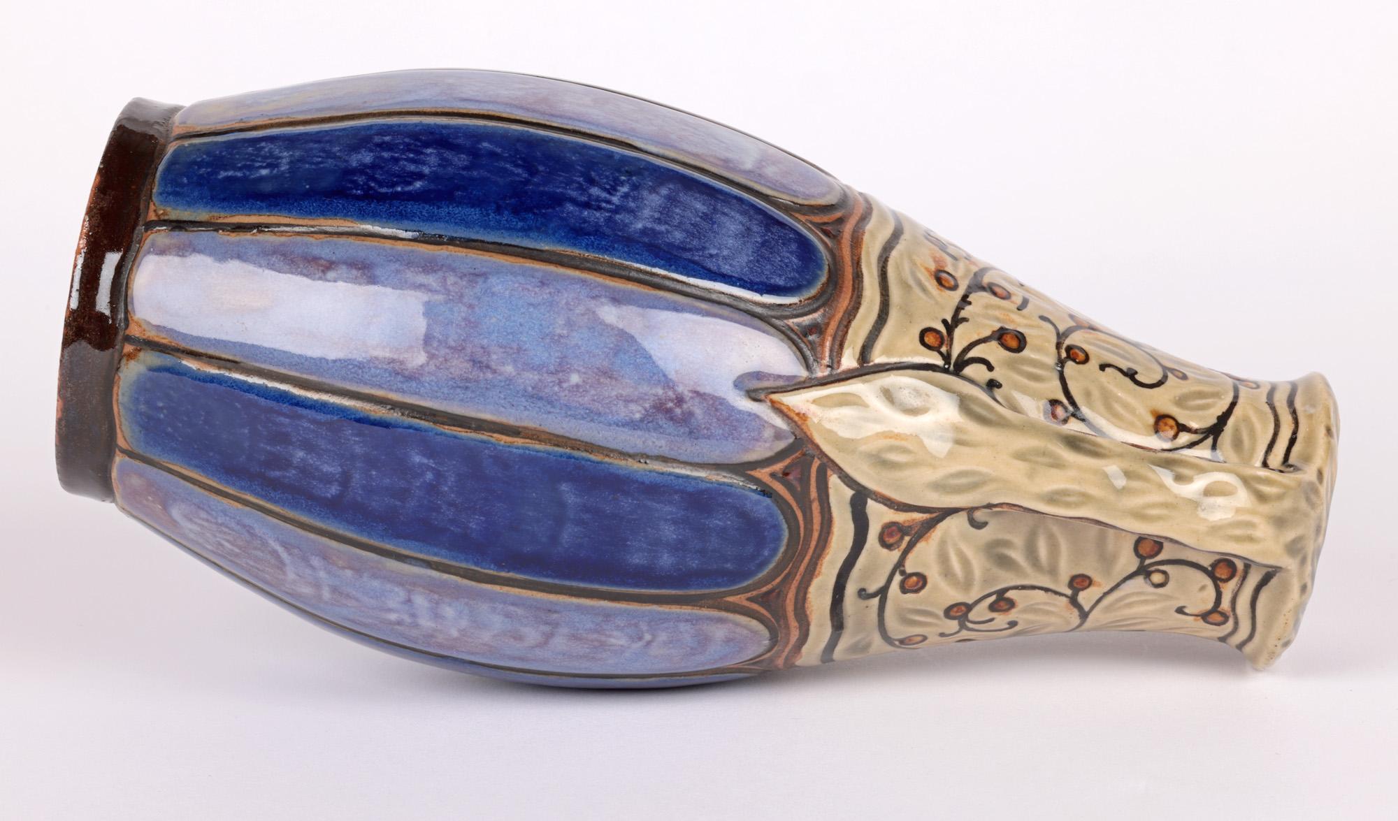 William Rowe Doulton Lammfell Art Deco Vase mit zwei Henkeln aus Kunstkeramik im Angebot 1