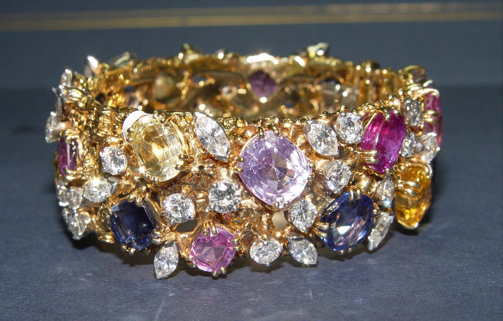 William Ruser Diamond Ceylon Sapphires Bracelet 18K/PT C. Dunaigre/NGI For Sale 4
