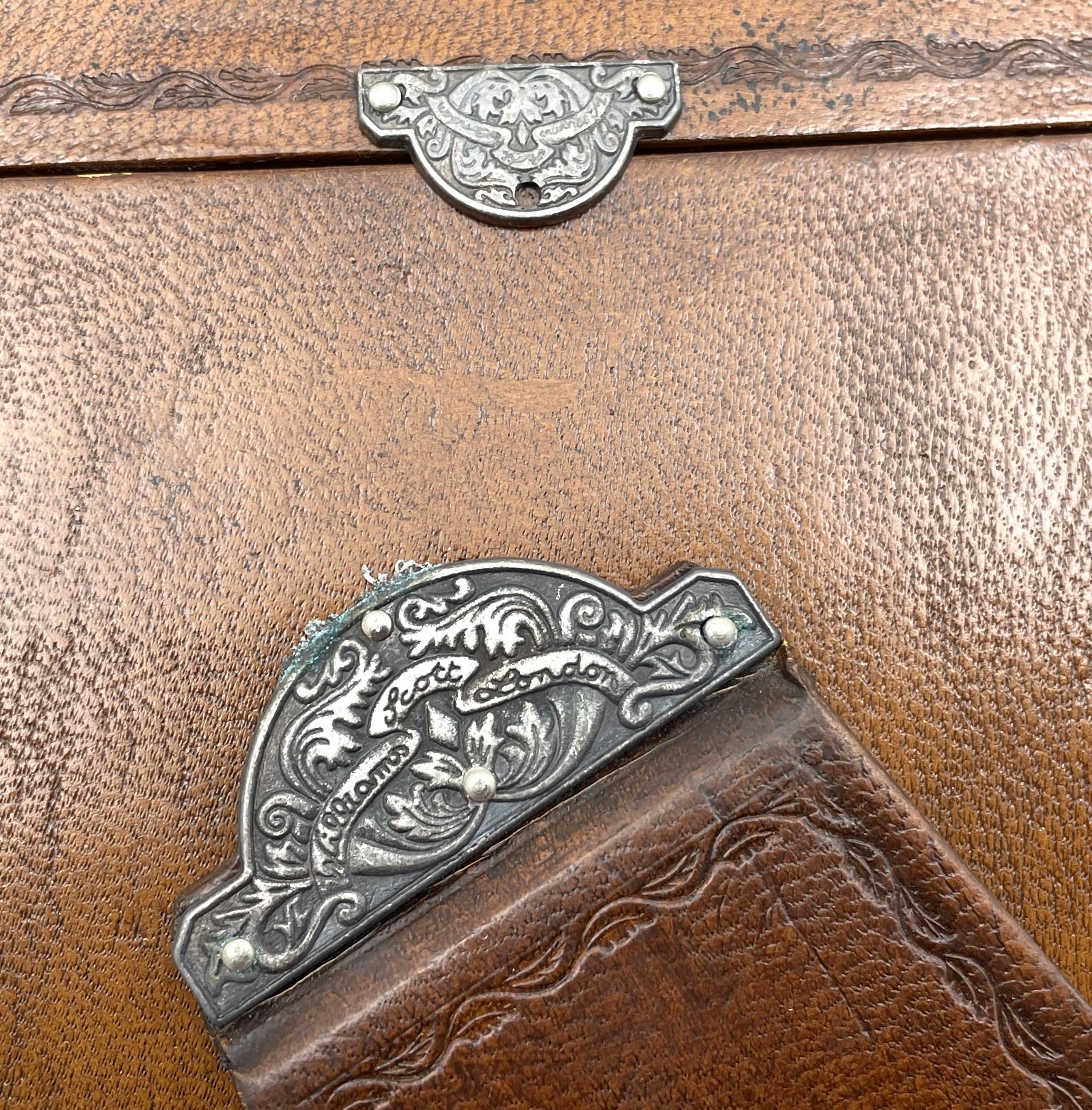 William Scott Portafoto in pelle e argento sterling in vendita 1